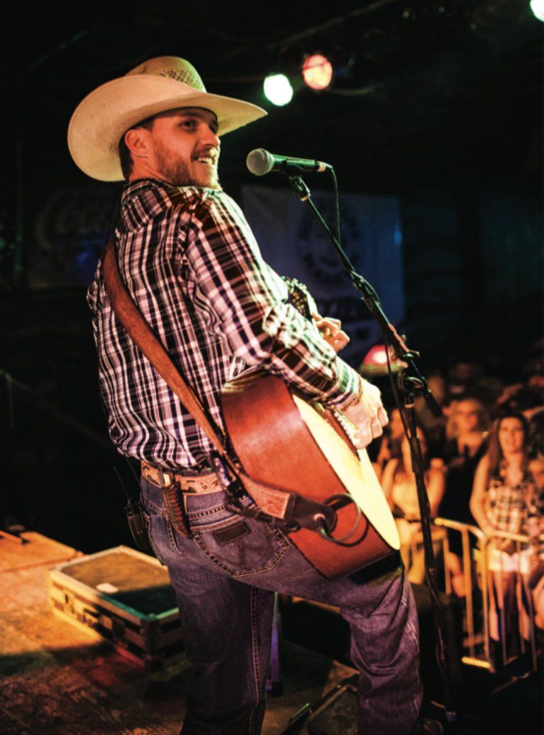 770x1040 Cody Johnson Wallpaper