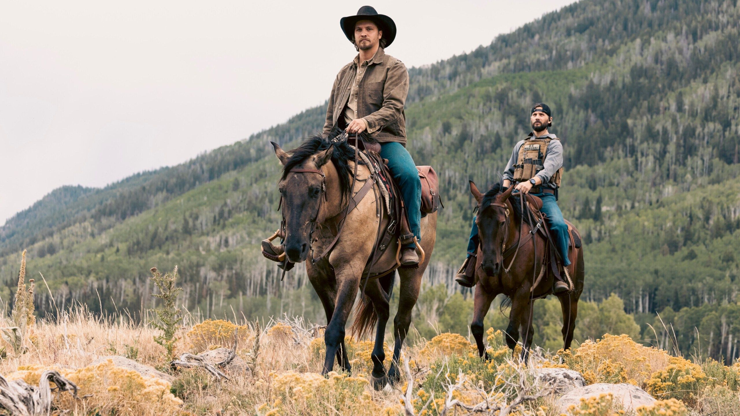 2560x1440 Luke Grimes returns as fan favorite Kayce Dutton in new 'Yellowstone' spinoff, 'Marshals'
