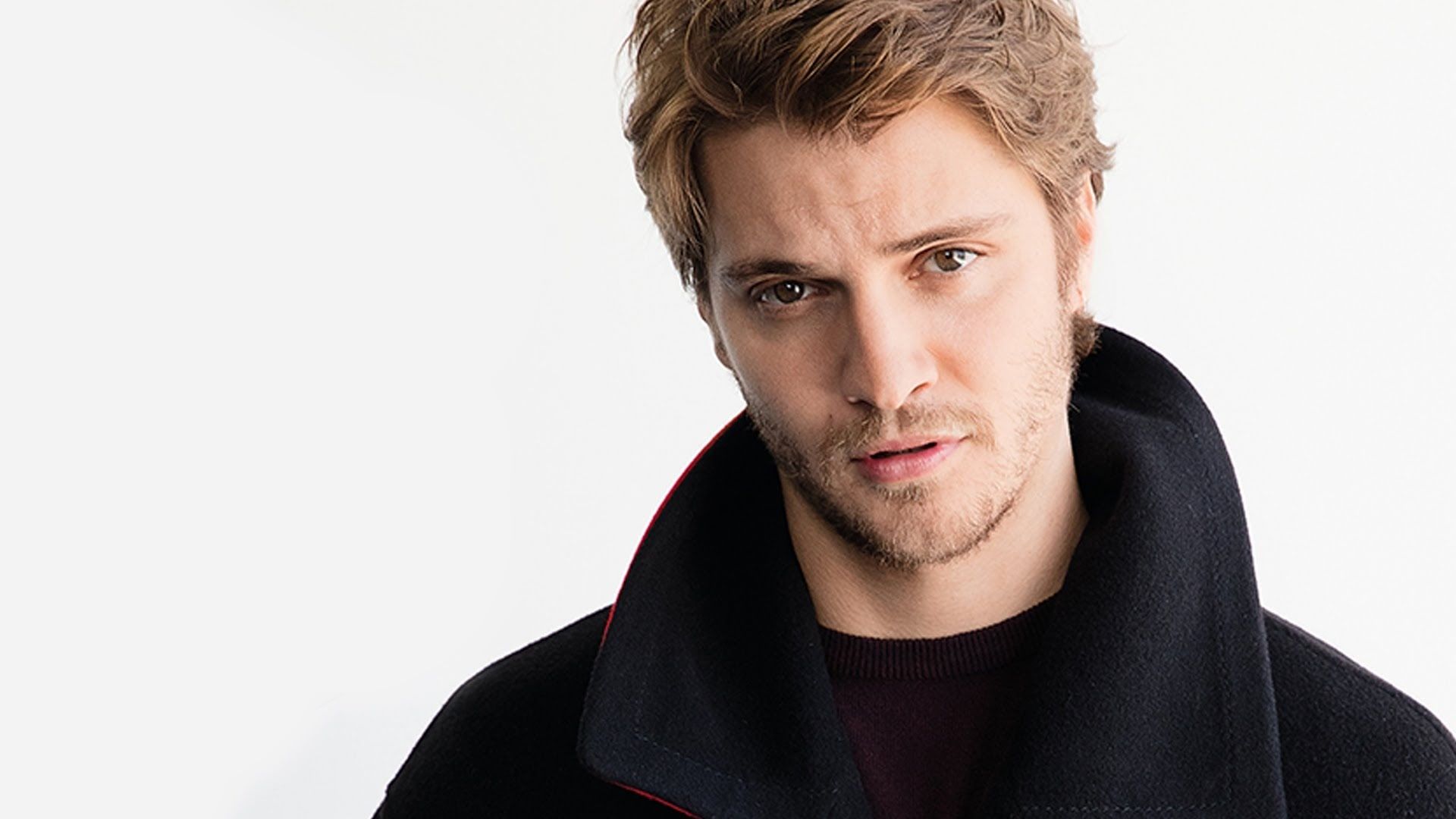 1920x1080 Luke Grimes HD