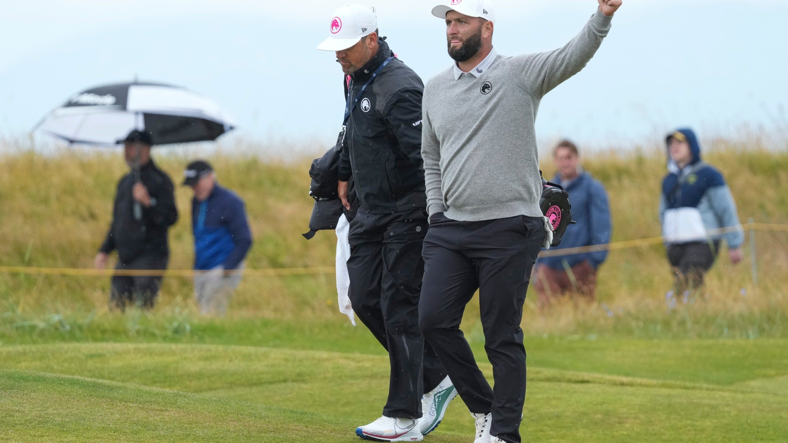 2560x1440 Jon Rahm hoping to ride Spanish momentum to end drought