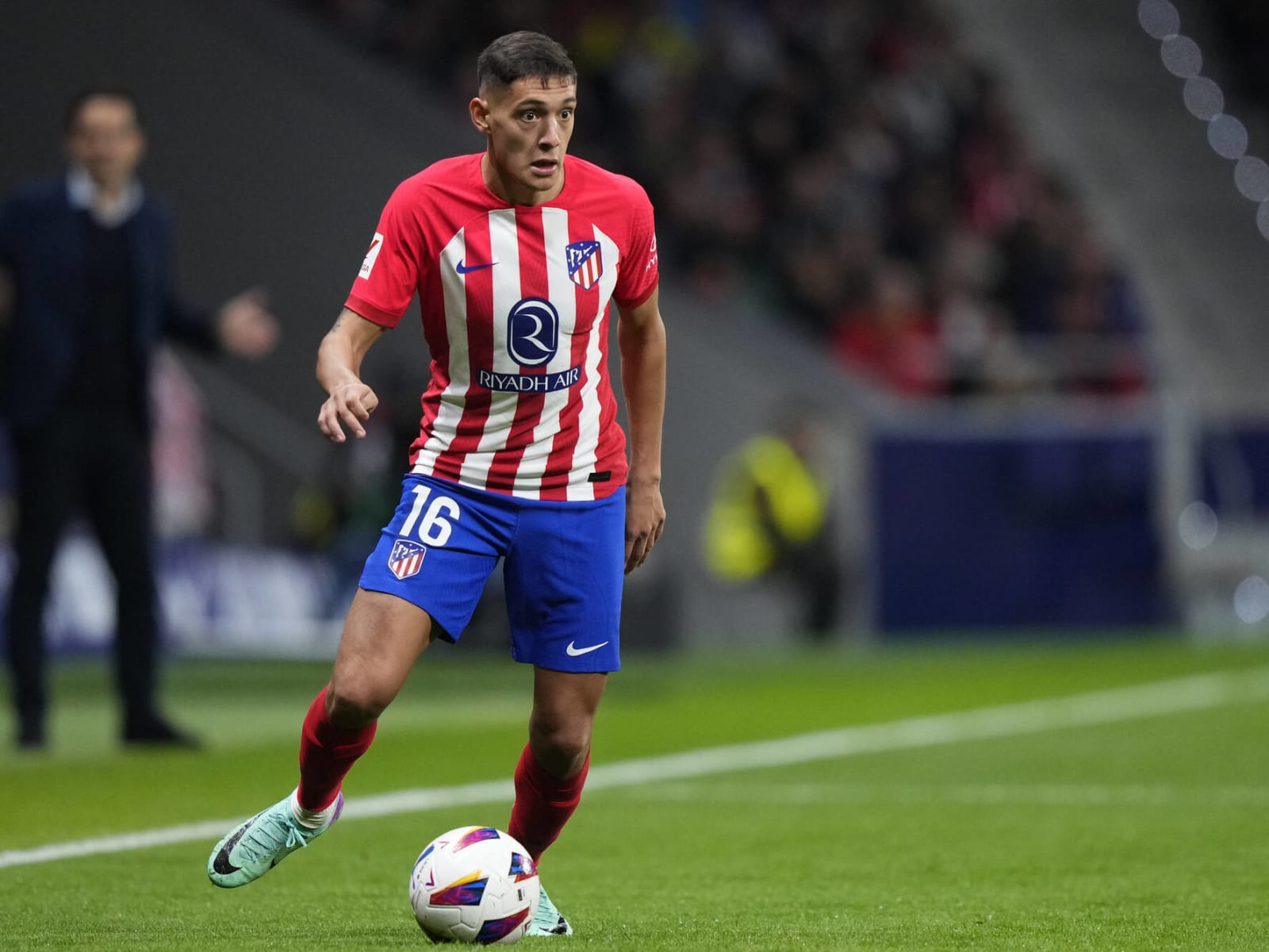 1600x1200 Nahuel Molina set to sign new deal at Atletico Madrid