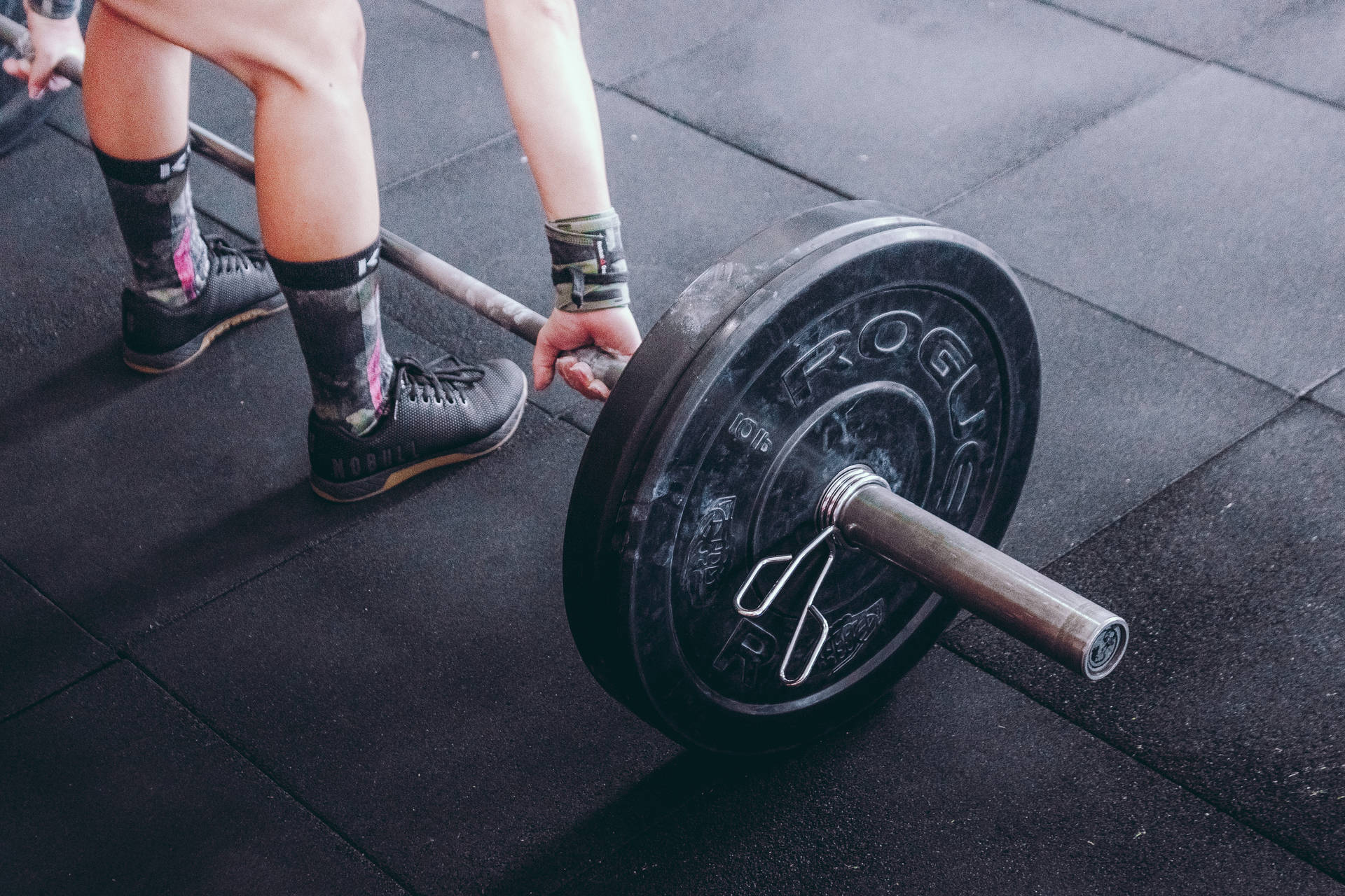 1920x1280 Weightlifting Picture