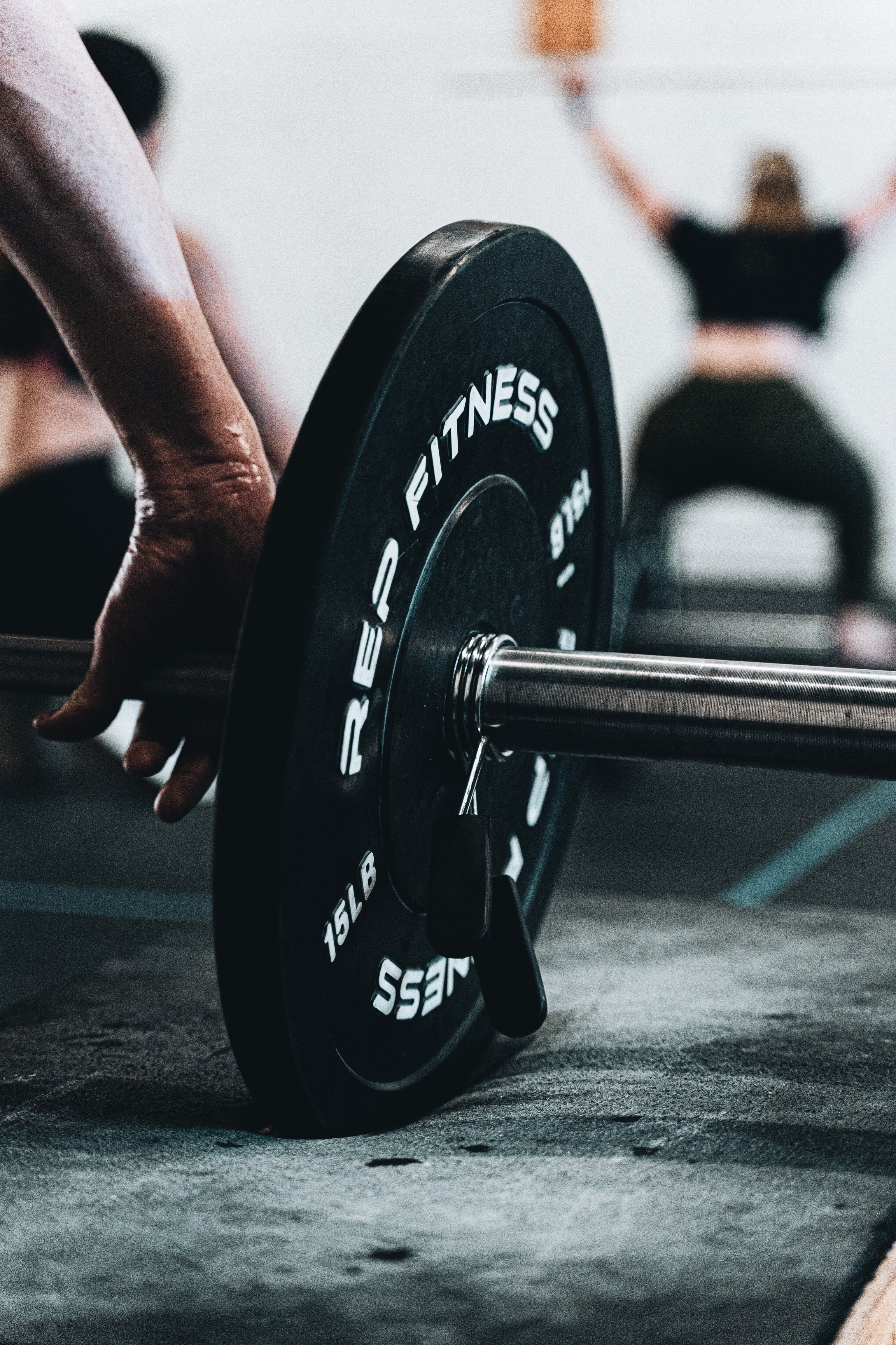 3072x4608 Gym Trainer Wallpaper