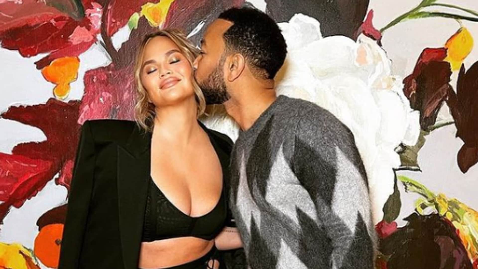 1920x1080 Chrissy Teigen & John Legend look amazing for date night