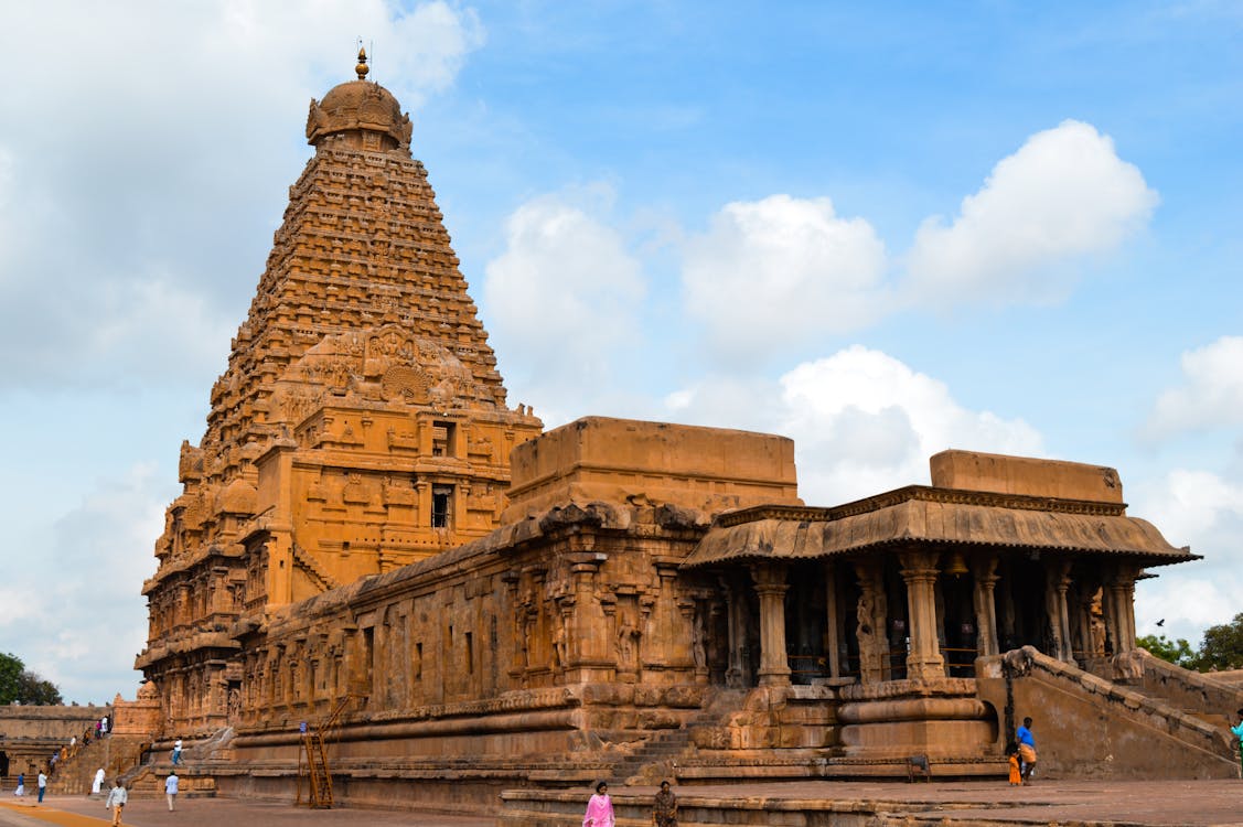 1127x750 Temple in Thanjavur, India · Free