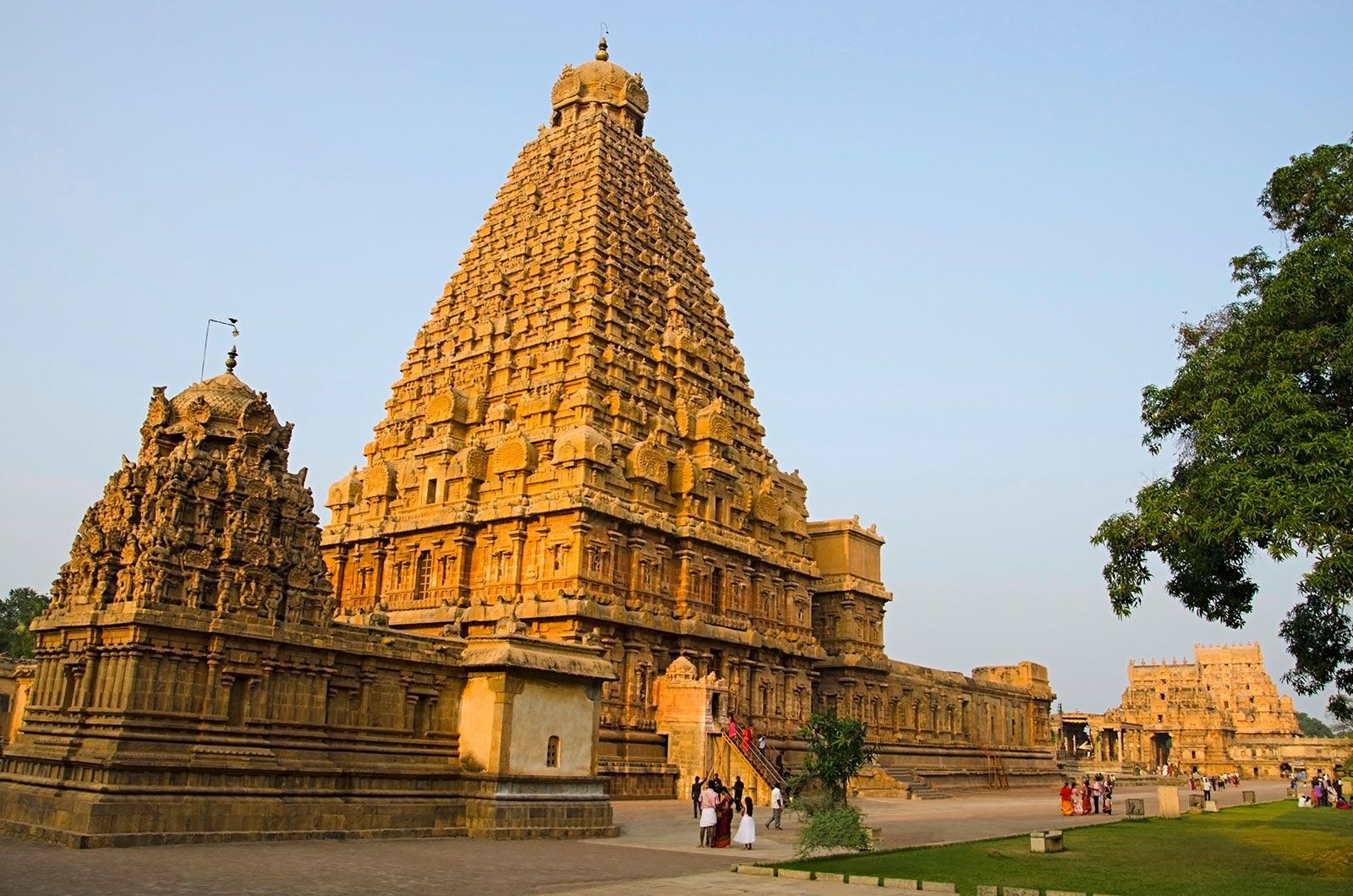 1600x1060 Brihadishvara Temple. Design, Architecture, History, Heritage, & Facts