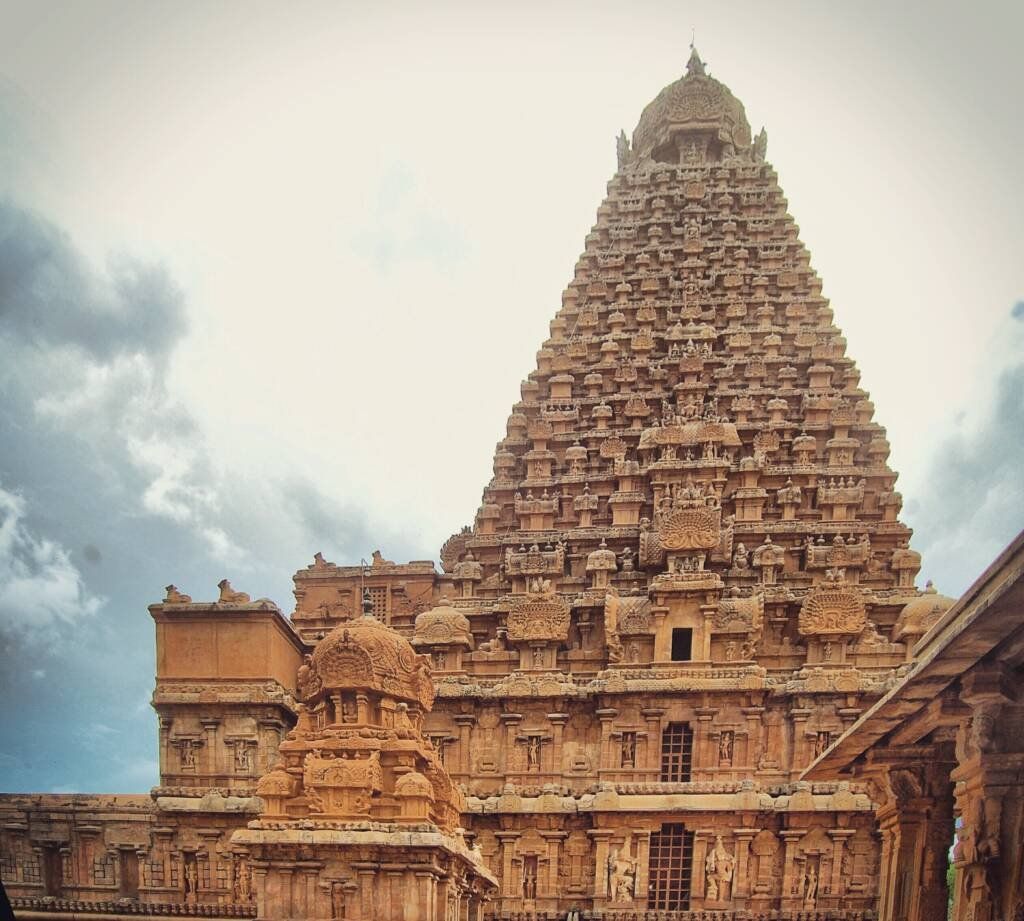 1024x921 The Spiritual Grandeur of the Brihadeeswara Temple