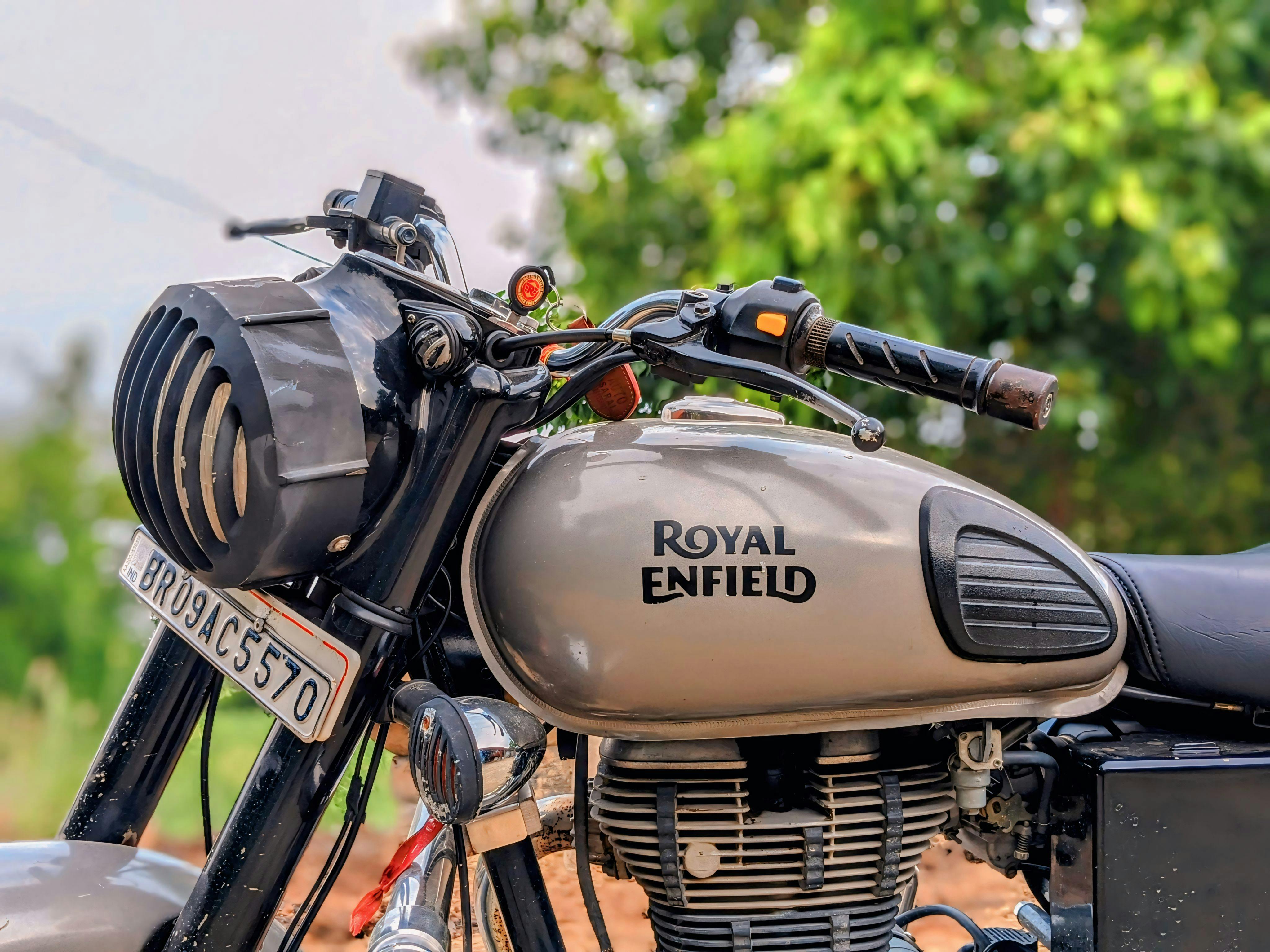 4096x3072 Royal enfield classic 350 review · Free