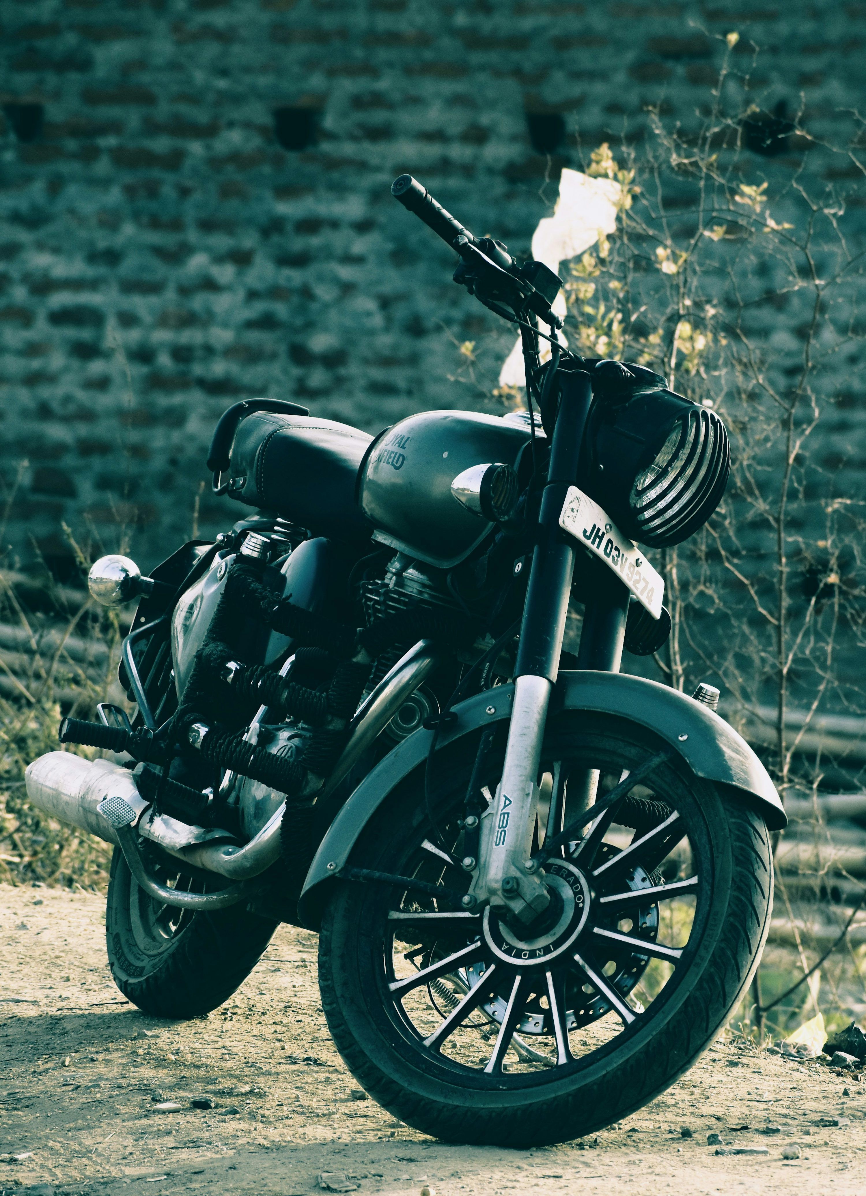 3000x4145 Royal Enfield Classic 350 Picture. Download Free Image