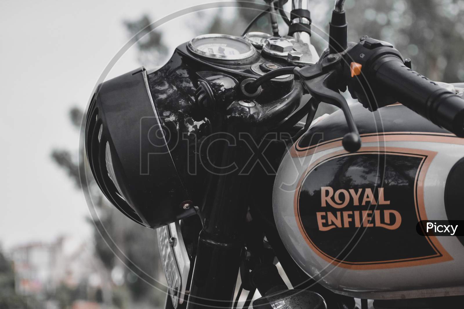 1600x1067 Image Of Royal Enfield Bike, Bike, Classic KN261398 Picxy