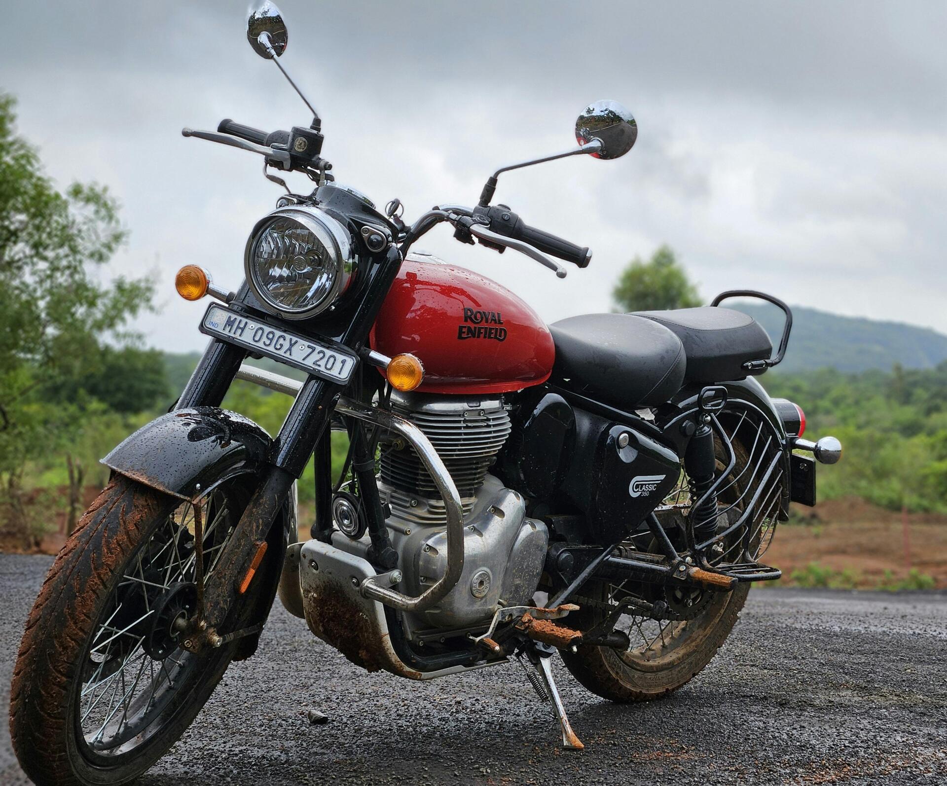 1920x1594 HD Wallpaper: Royal Enfield Classic 350 Race Bike Photography
