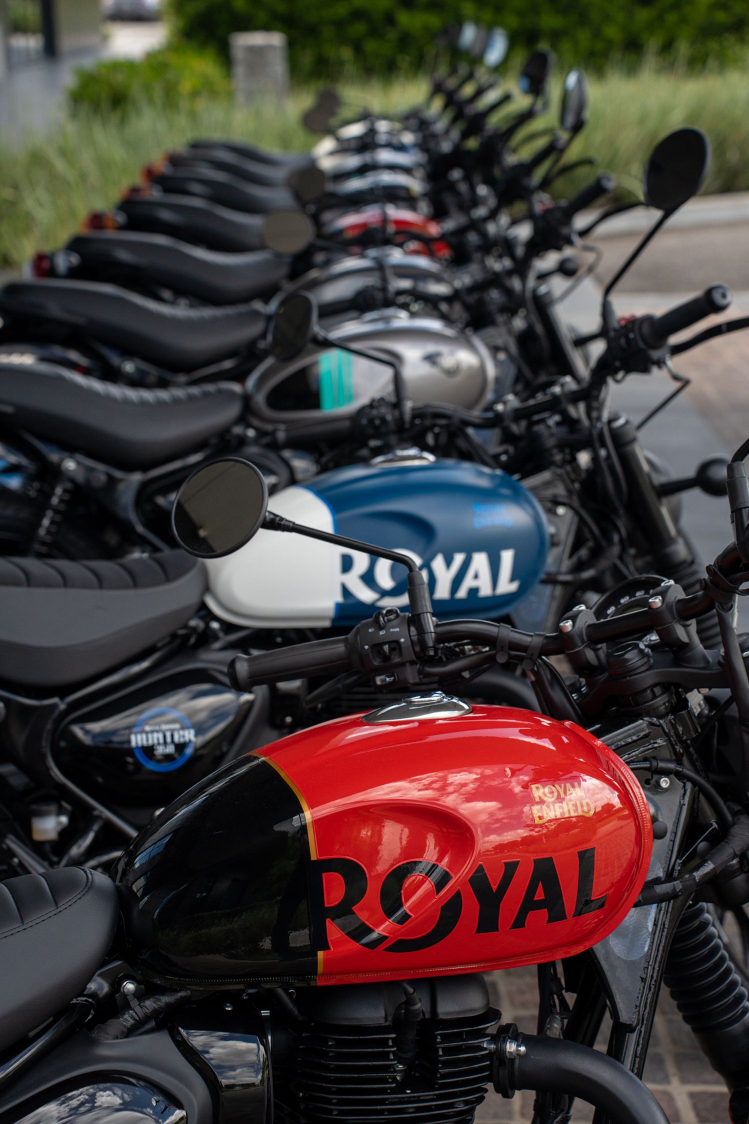 1500x2251 NIFTY THREE FIFTY: Royal Enfield Hunter 350