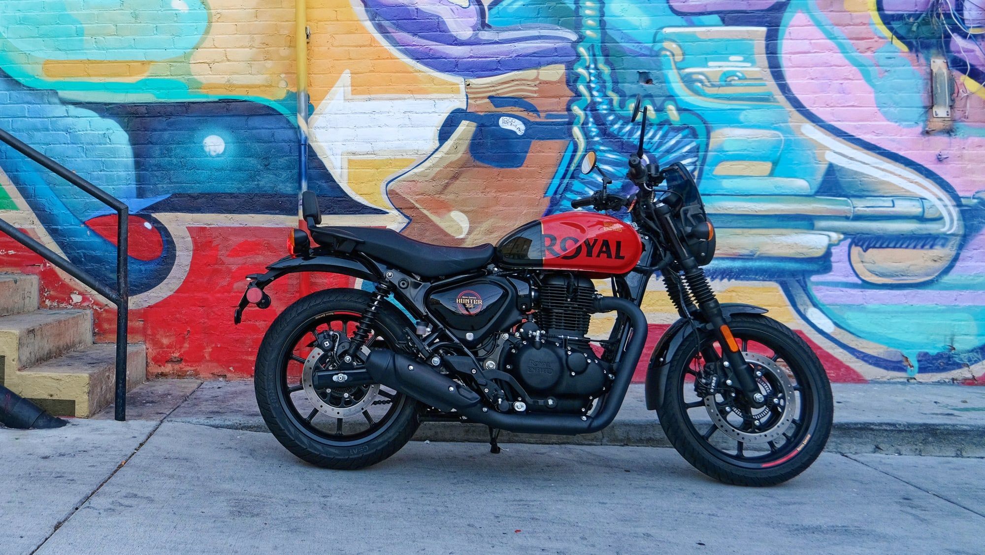 2000x1127 Royal Enfield Hunter 350 Review: Nimble Urban Motorcycle's Journal