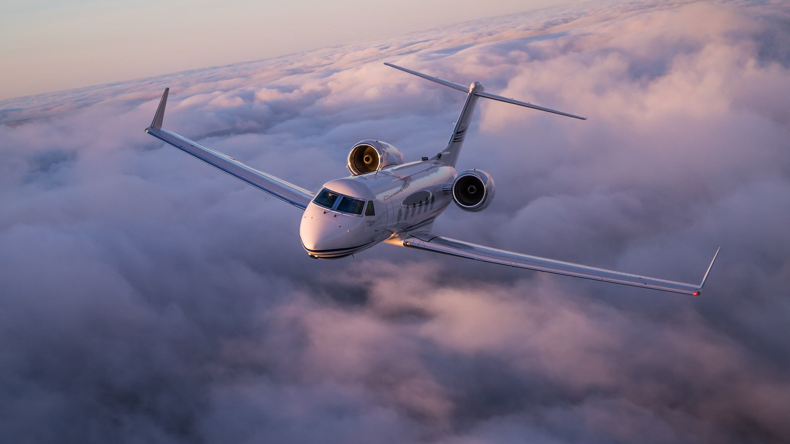 2560x1440 Gulfstream IV (G450) Charter Jet Aircraft