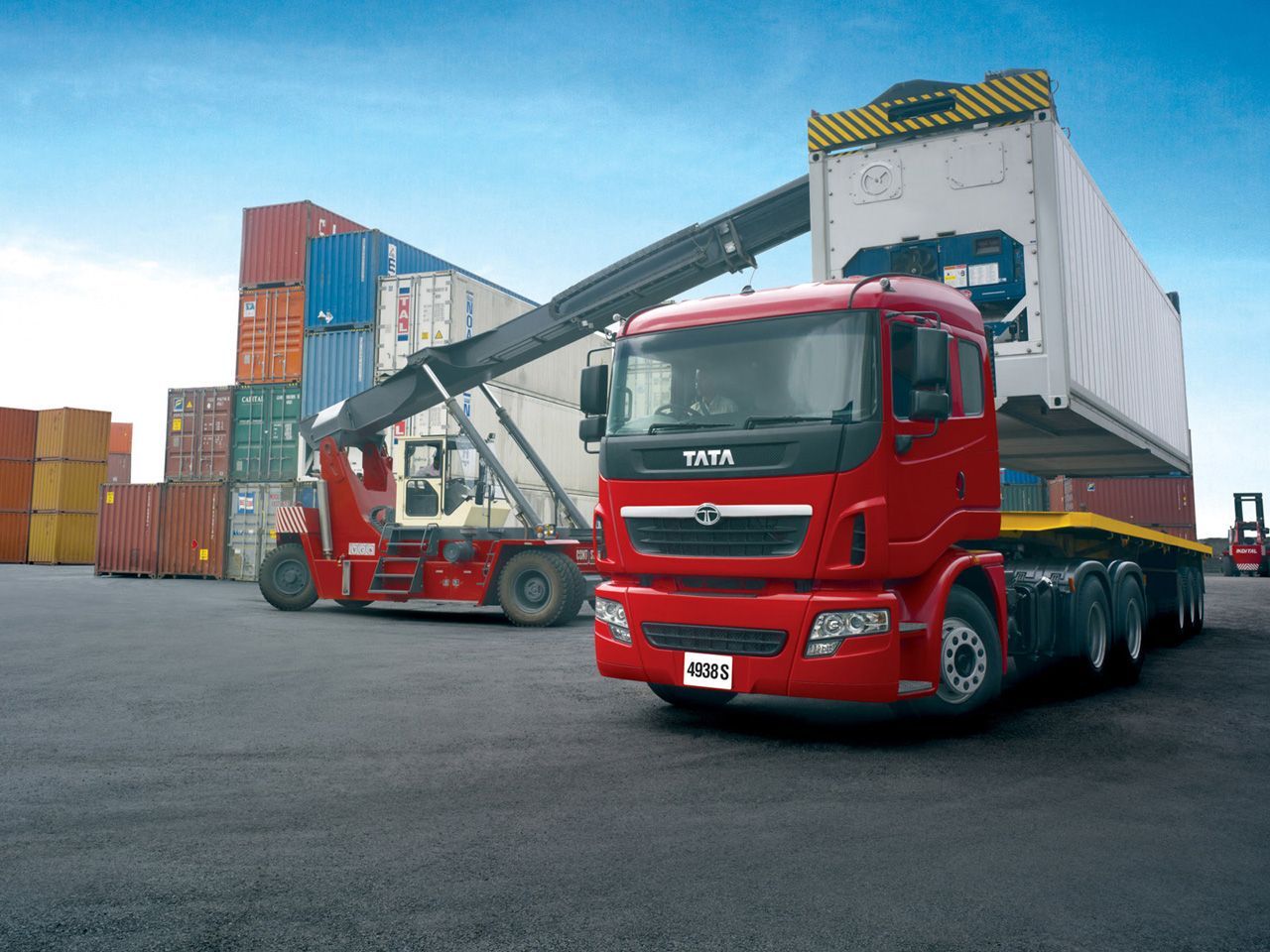 1280x960 Tata Truck Wallpaper