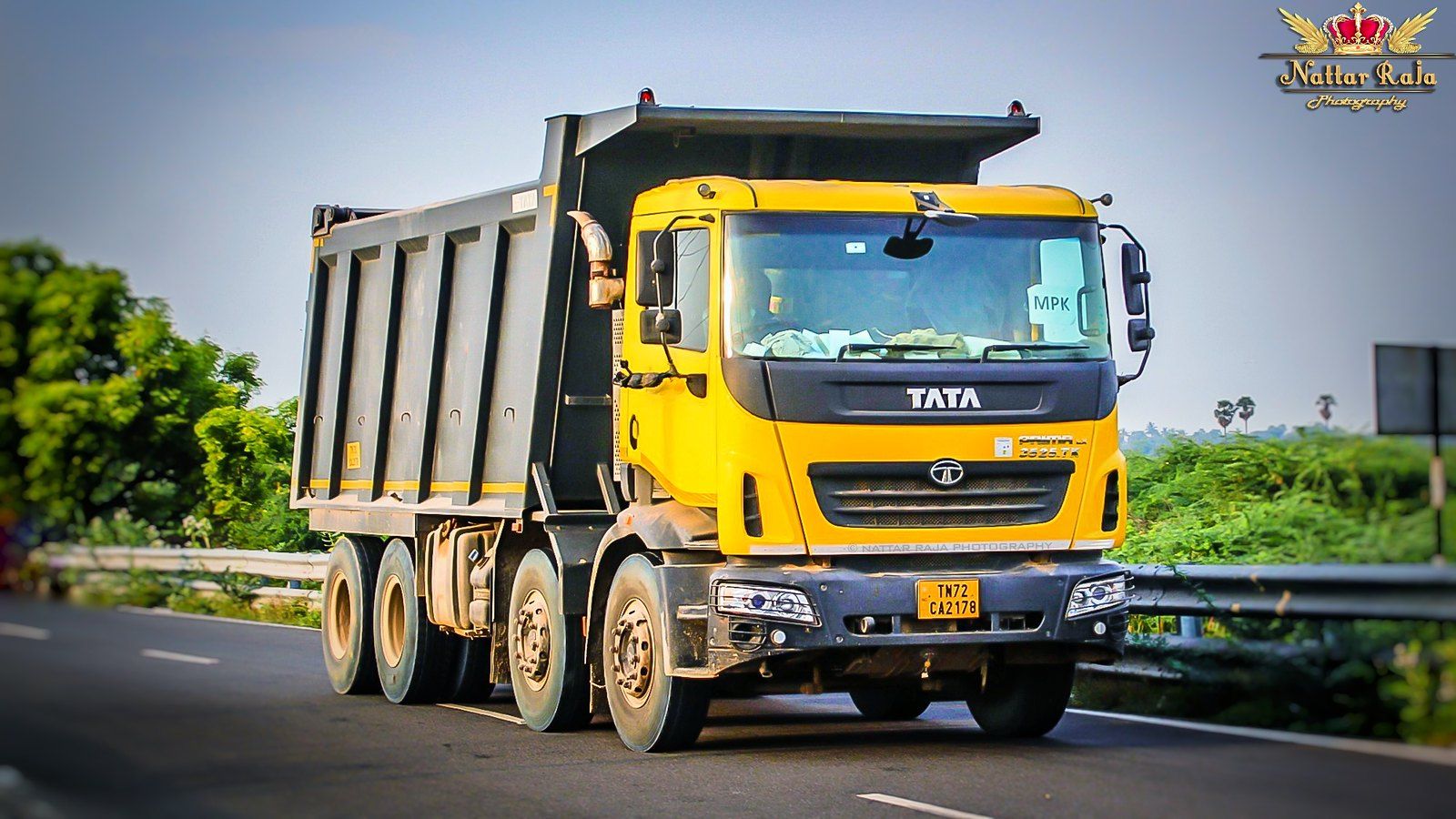 1600x900 TATA PRIMA 3525 TK BS6 (3)