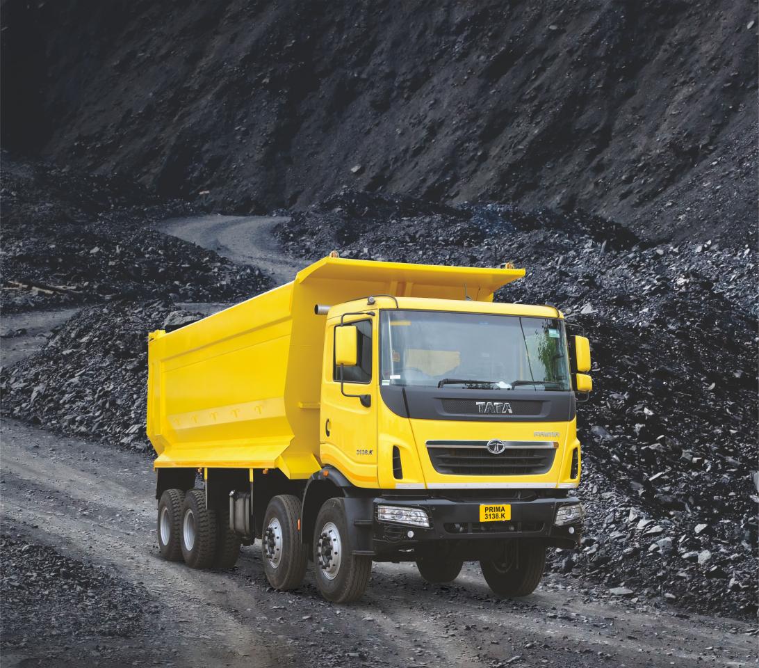 1092x960 Tata Motors' new trucks at EXCON 2015