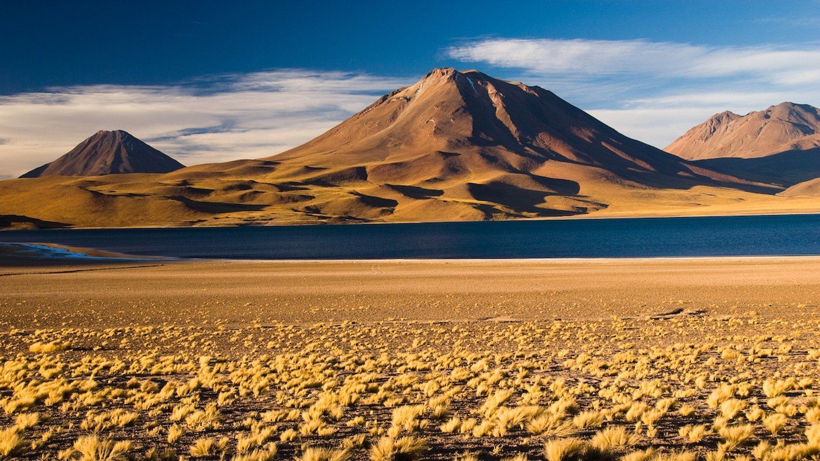 1600x900 water, Chile, Blue, Mountains, Clouds, Landscapes, Nature, White, Volcanoes, Brown, Lakes, Beige, Steppe, Andes, Morning, View, Atacama, Desert Wallpaper HD / Desktop and Mobile Background