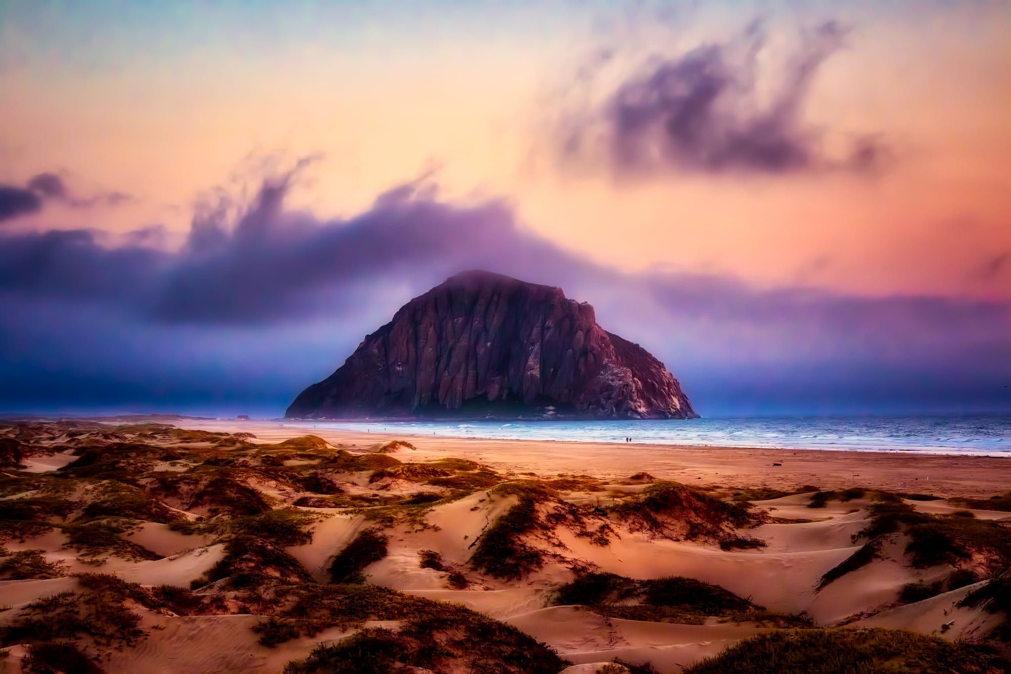 2000x1333 Royalty Free Photo: Rock Formation In The Ocean Graphic Wallpaper