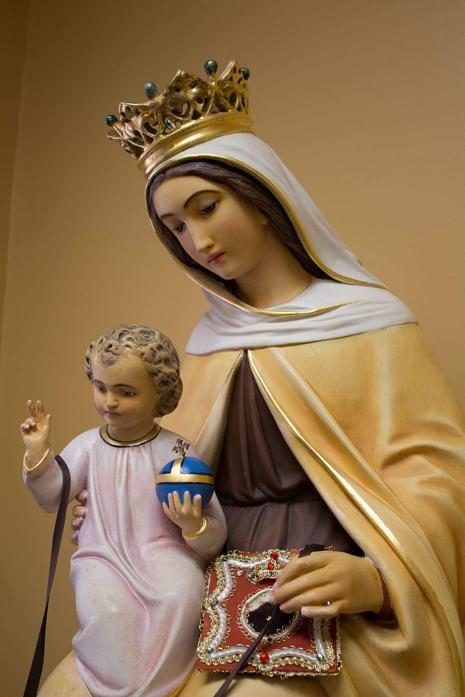 910x1365 Free Garment of Grace booklet. Brown Scapular Book