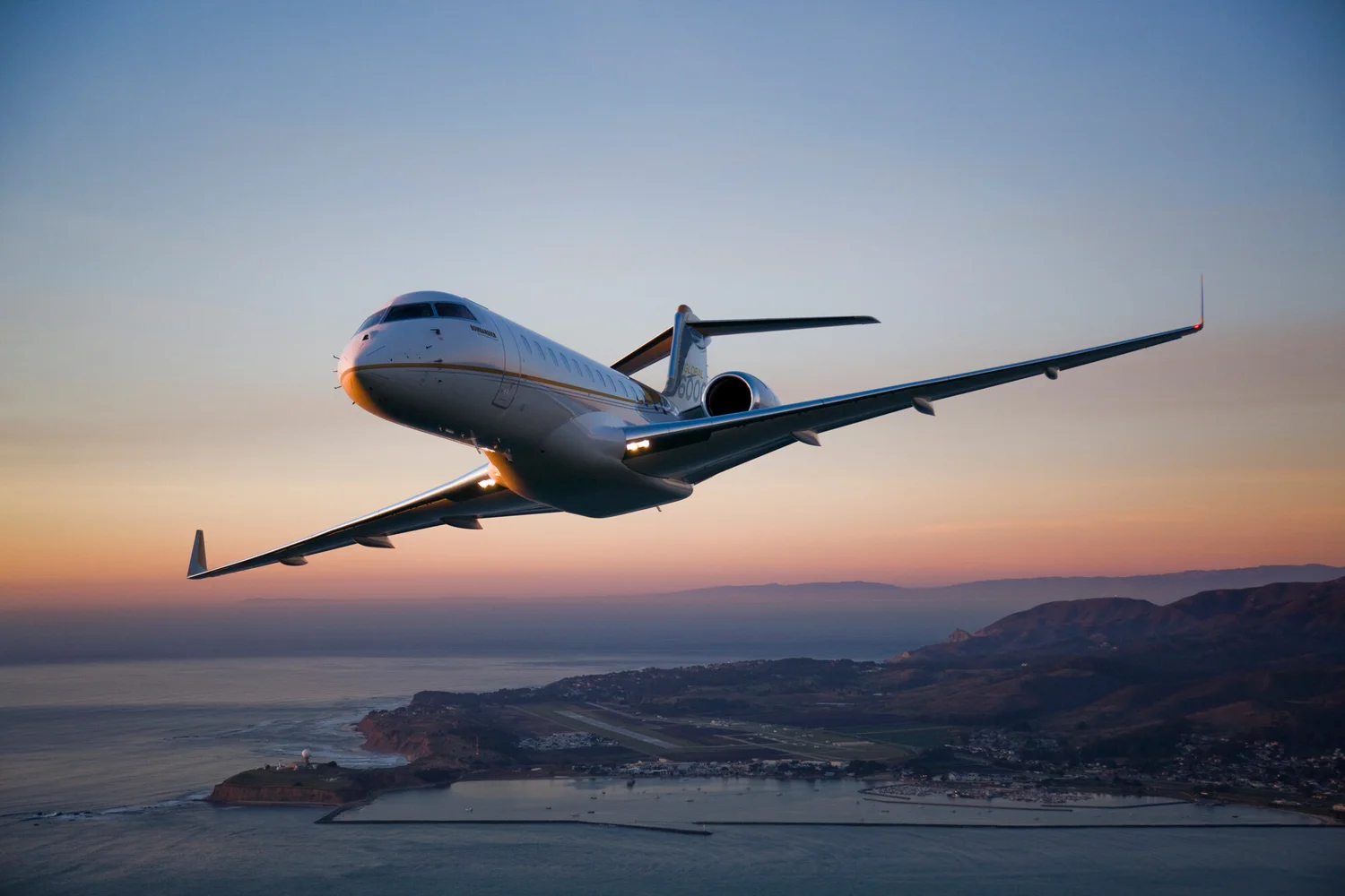 1500x1000 Bombardier Global 6000