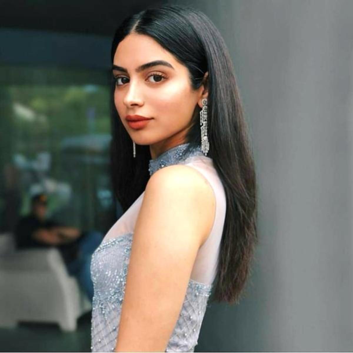 1200x1200 Khushi Kapoor