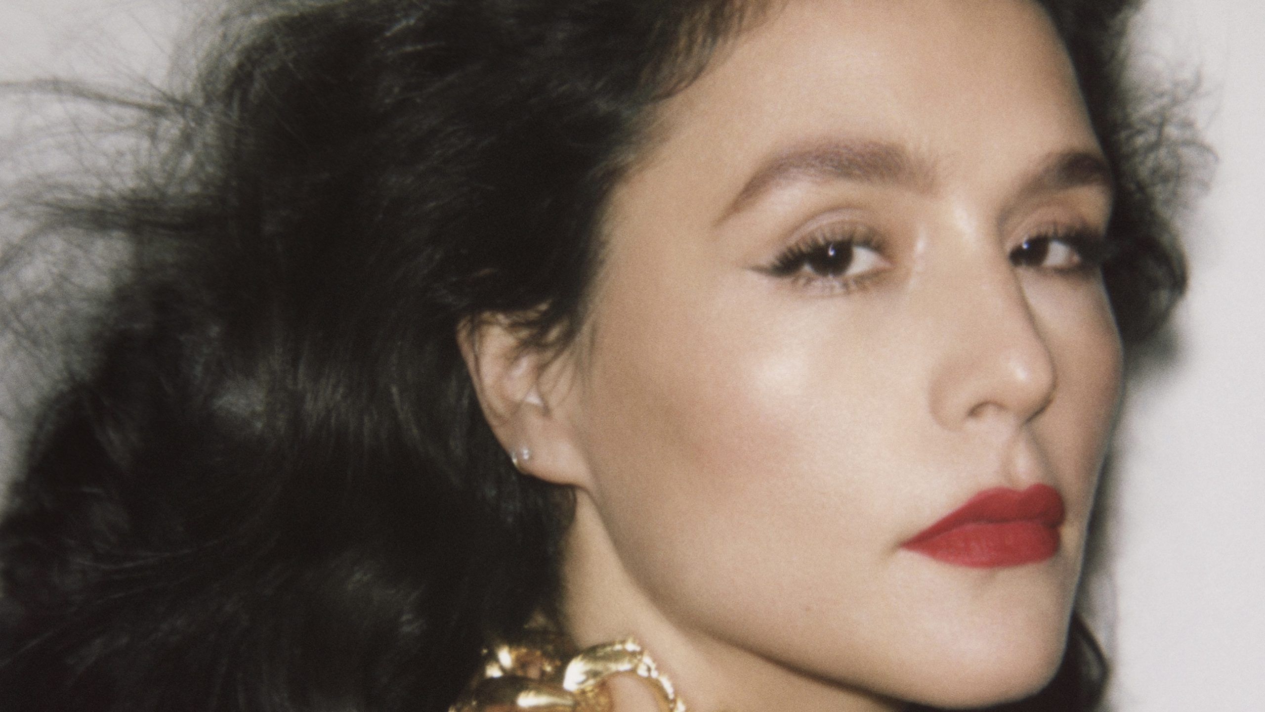 2560x1440 Jessie Ware announces 'What's Your Pleasure? Platinum Pleasure' Deluxe album