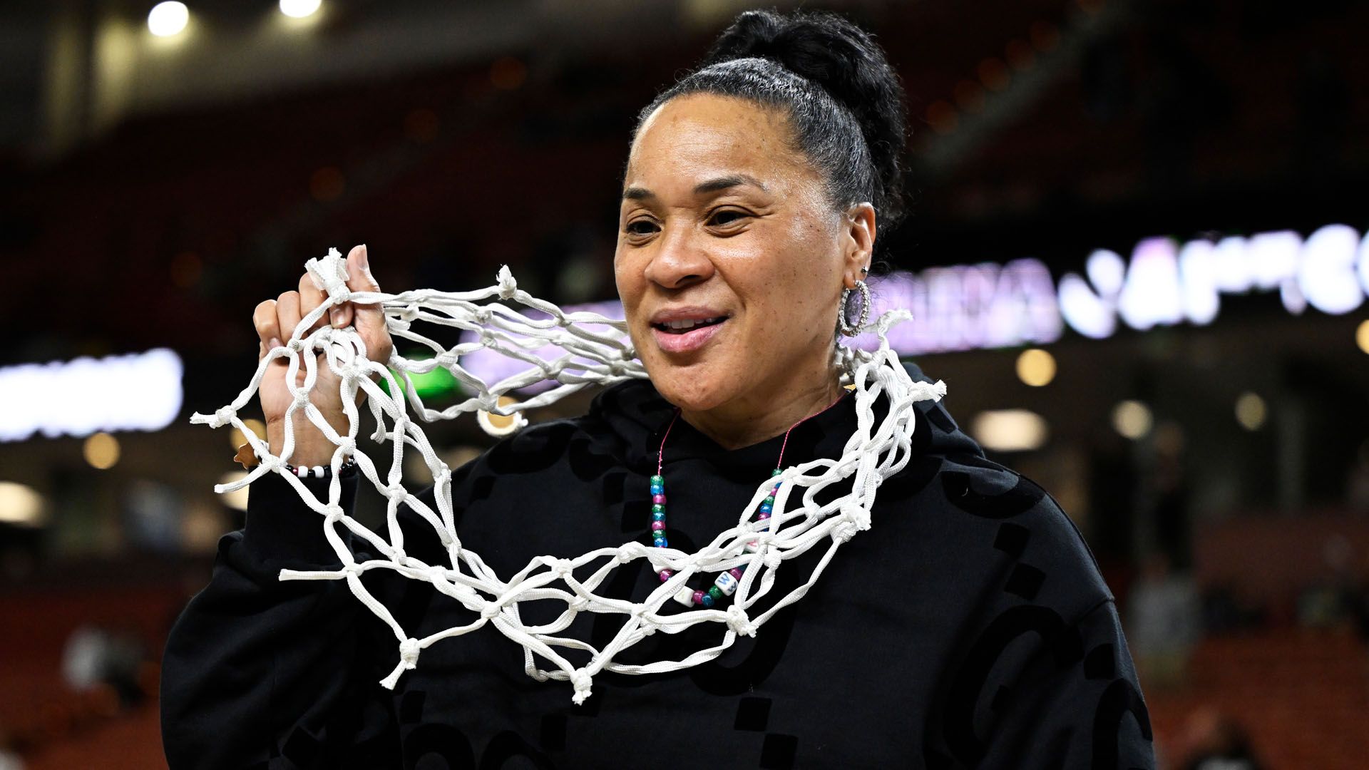 1920x1080 Meet Dawn Staley, Former WNBA All Star Aiming For Third March Madness Triumph As Head Coach With South Carolina