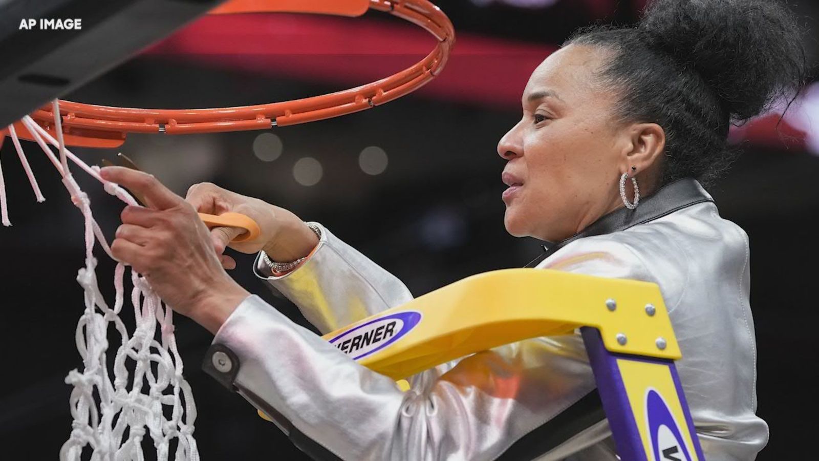 1600x900 North Philadelphia's Dawn Staley wins 3rd NCAA women's basketball championship with South Carolina win over Iowa