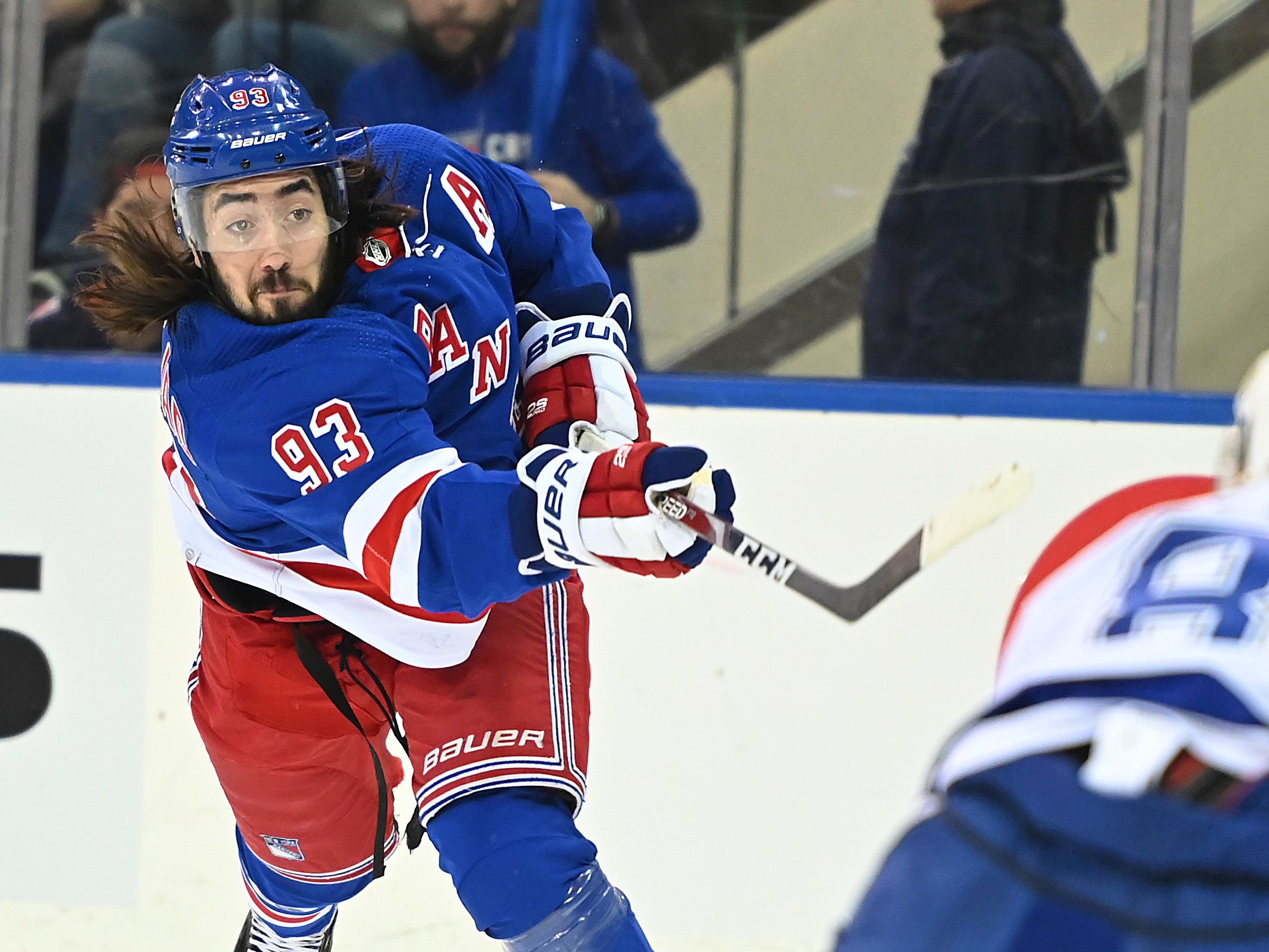 2334x1751 Mika Zibanejad's hat trick leads Rangers to win over Lightning
