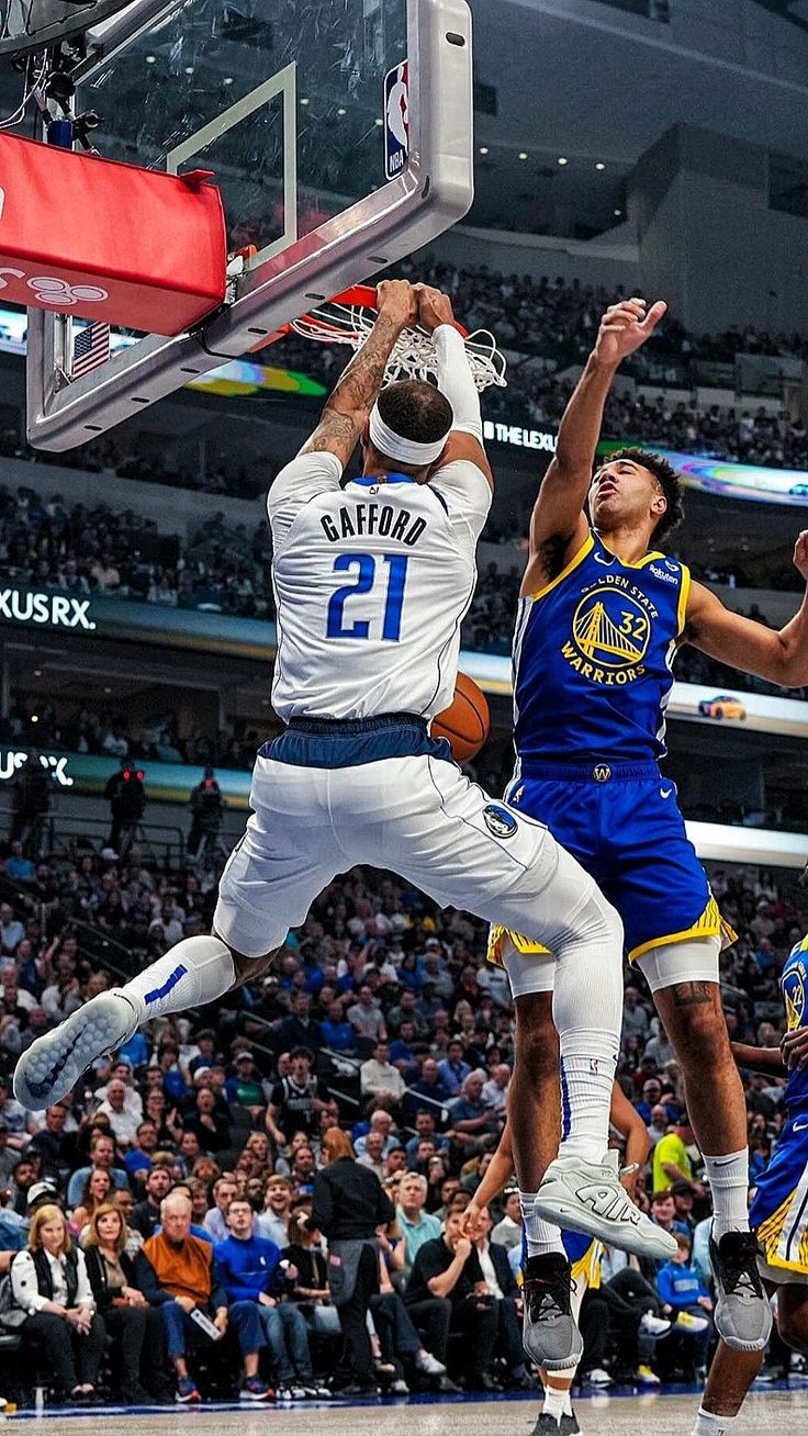 736x1308 Daniel Gafford