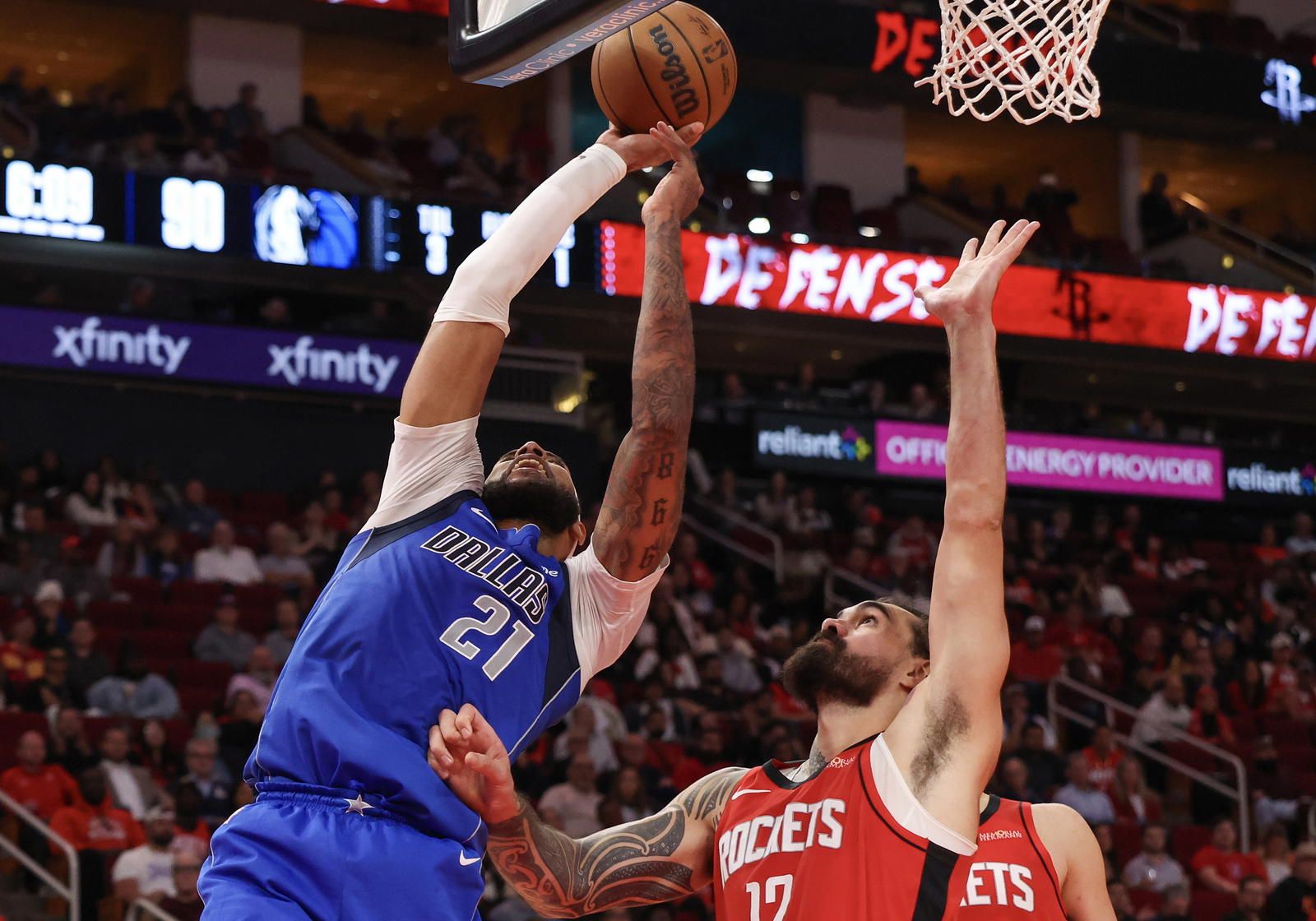 1600x1120 Daniel Gafford's Grit Stands Out as Dallas Mavericks Battle Through Frontcourt Injuries