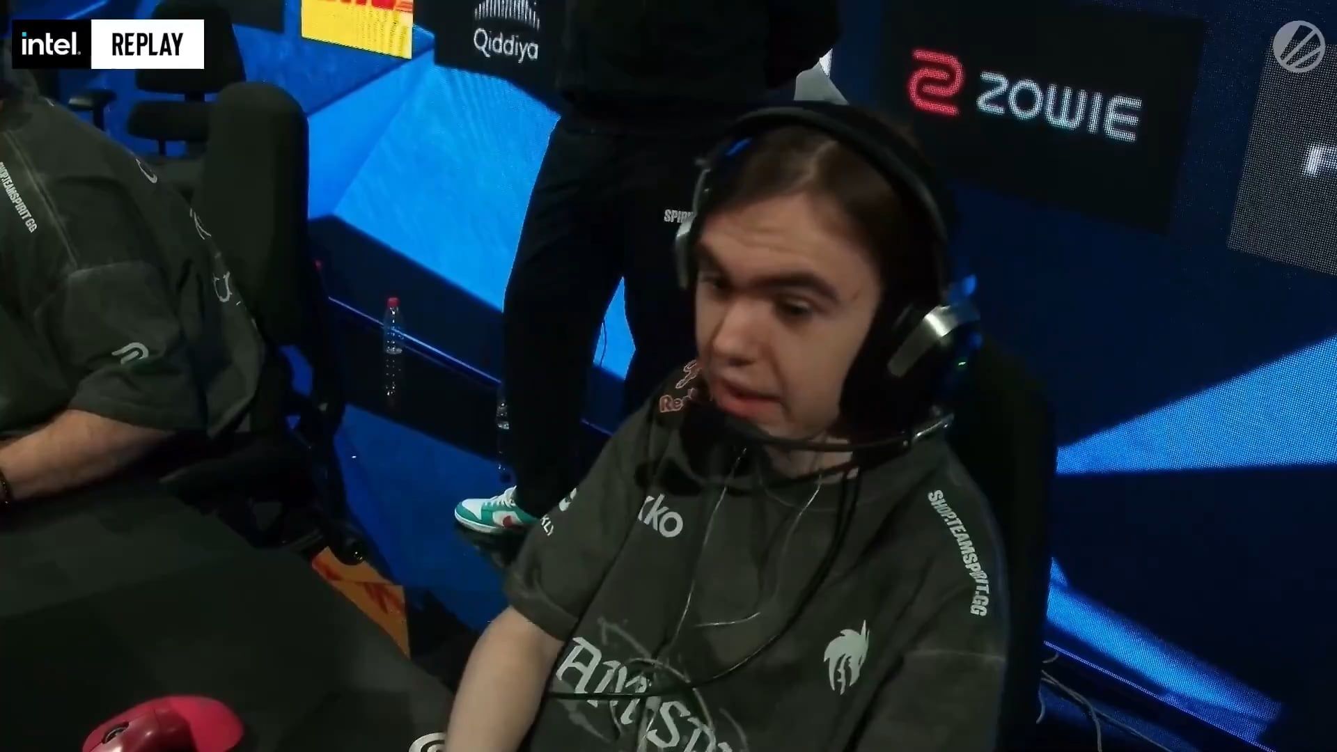 1920x1080 m0NESY salts the wounds of Team Spirit with an AWP ace