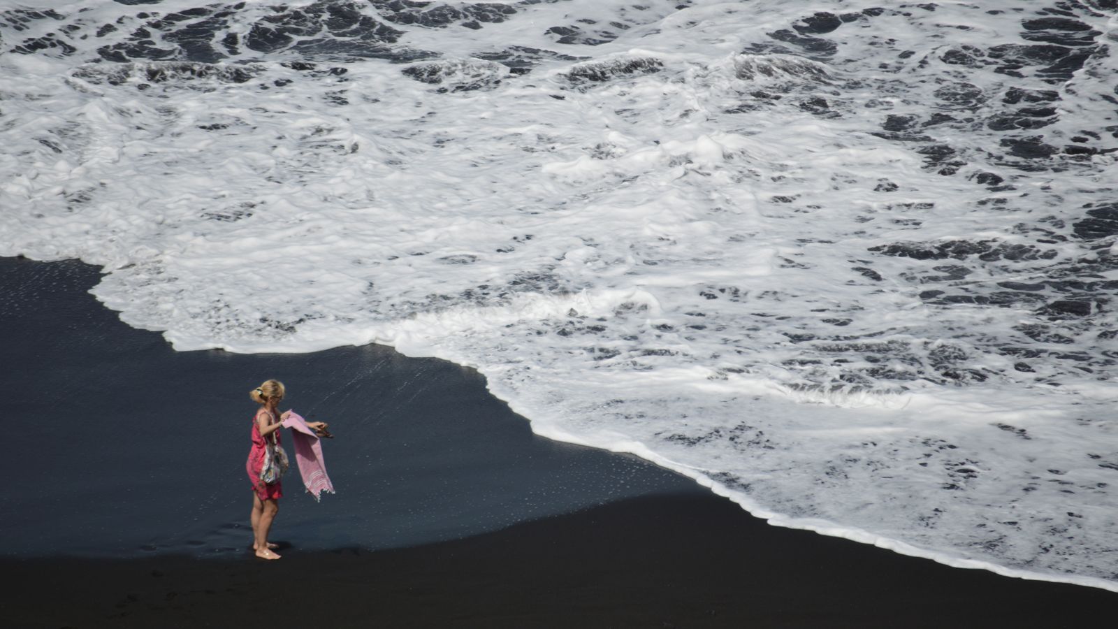 1600x900 Cape Verde: Gorgeous Atlantic beaches and friendly islanders