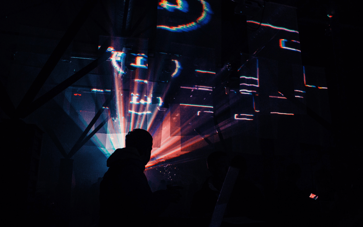 1200x750 Essential Plugins for Producing Minimal Techno Music Like The Pros