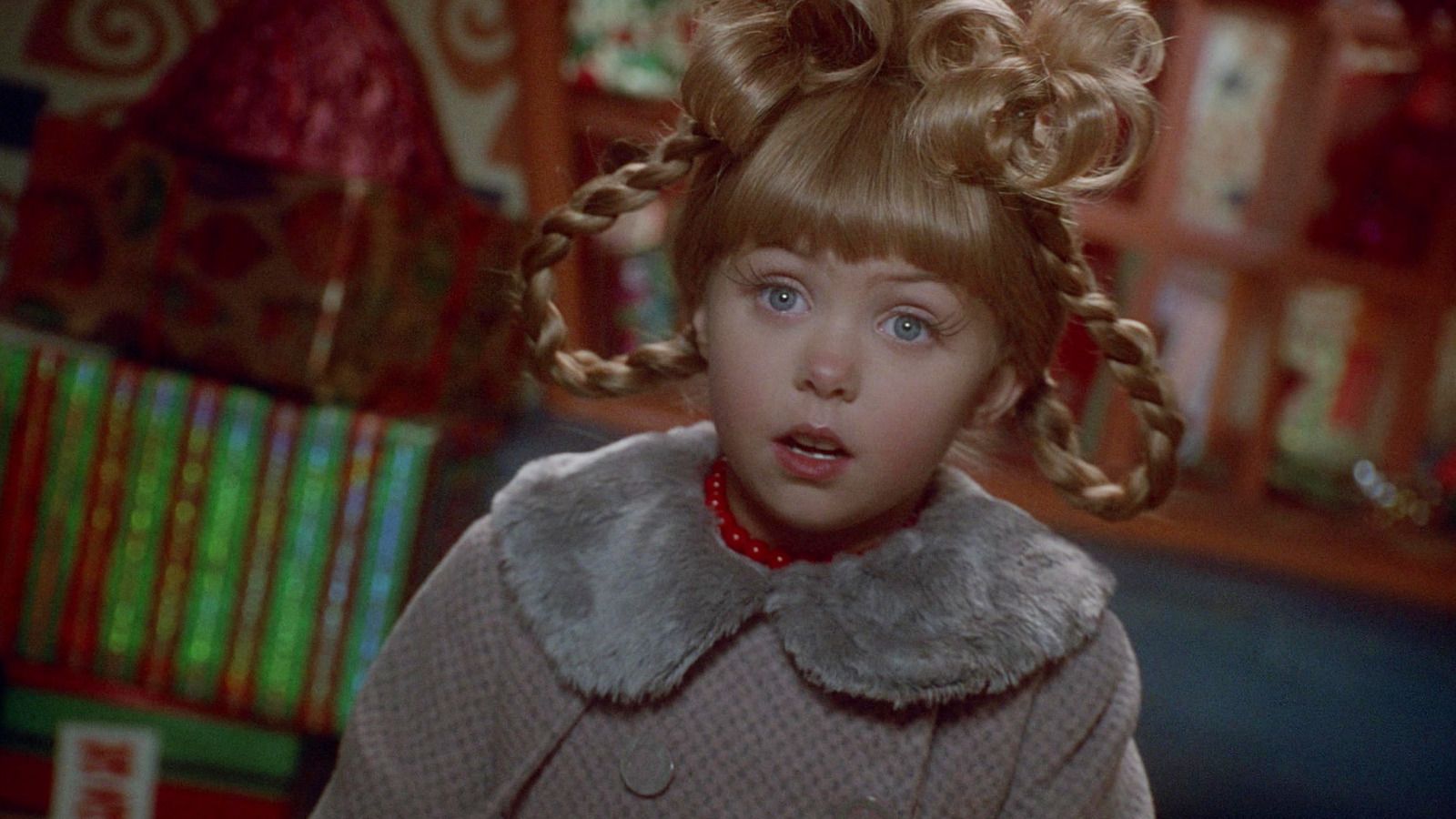 1600x900 Why The Grinch's Cindy Lou Who Actress Taylor Momsen Disappeared From Hollywood