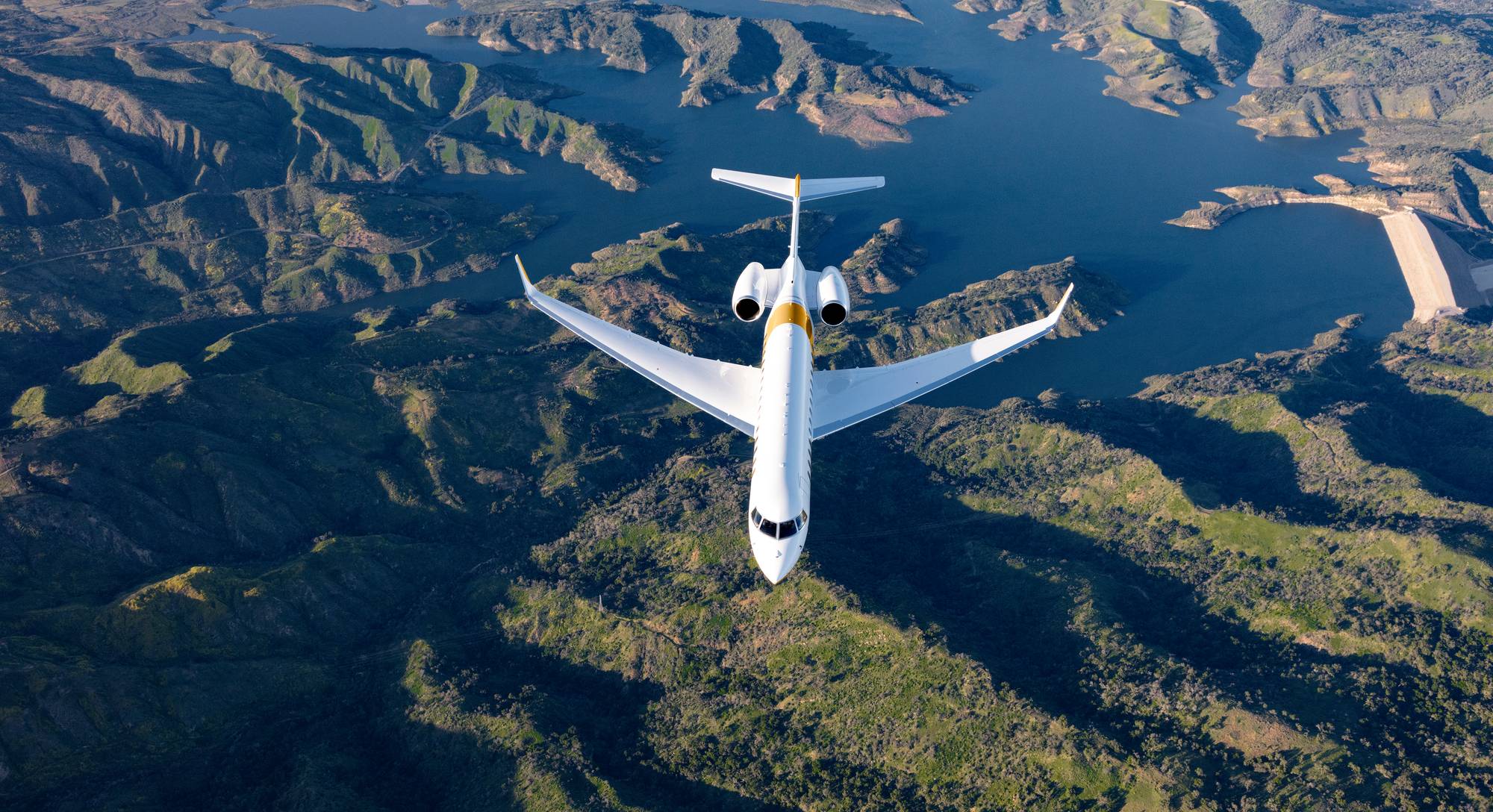 2000x1088 Breaking Boundaries: The Bombardier Global 7500 Stands Out As An Exceptional Ultra Long Range Business Jet
