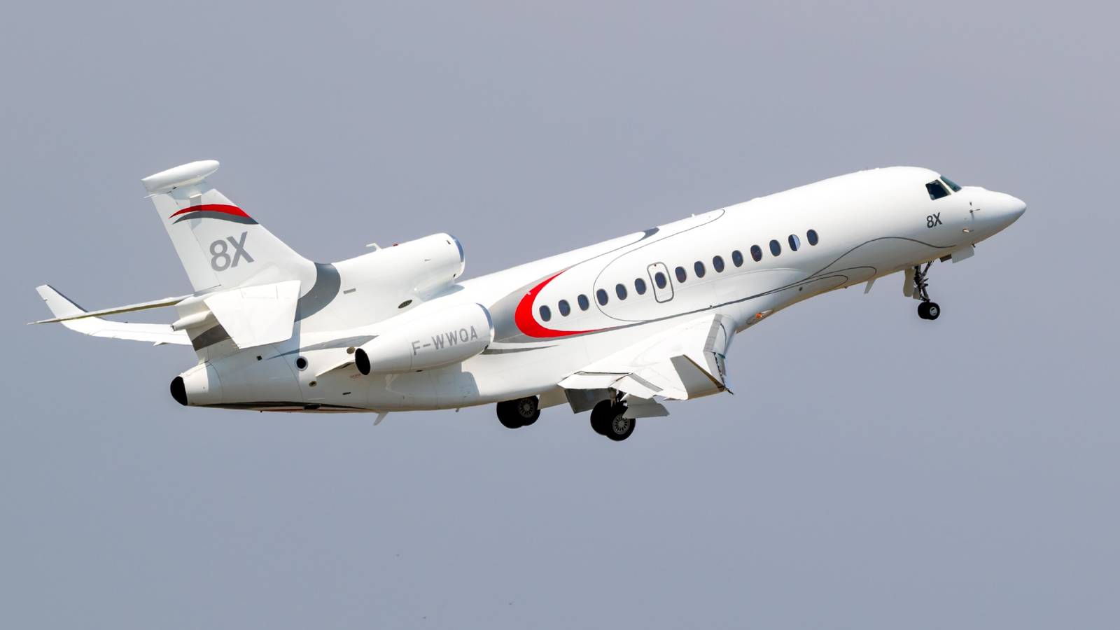 1600x900 The Features That Make The Dassault Falcon 8X The Ultimate Long Range Jet