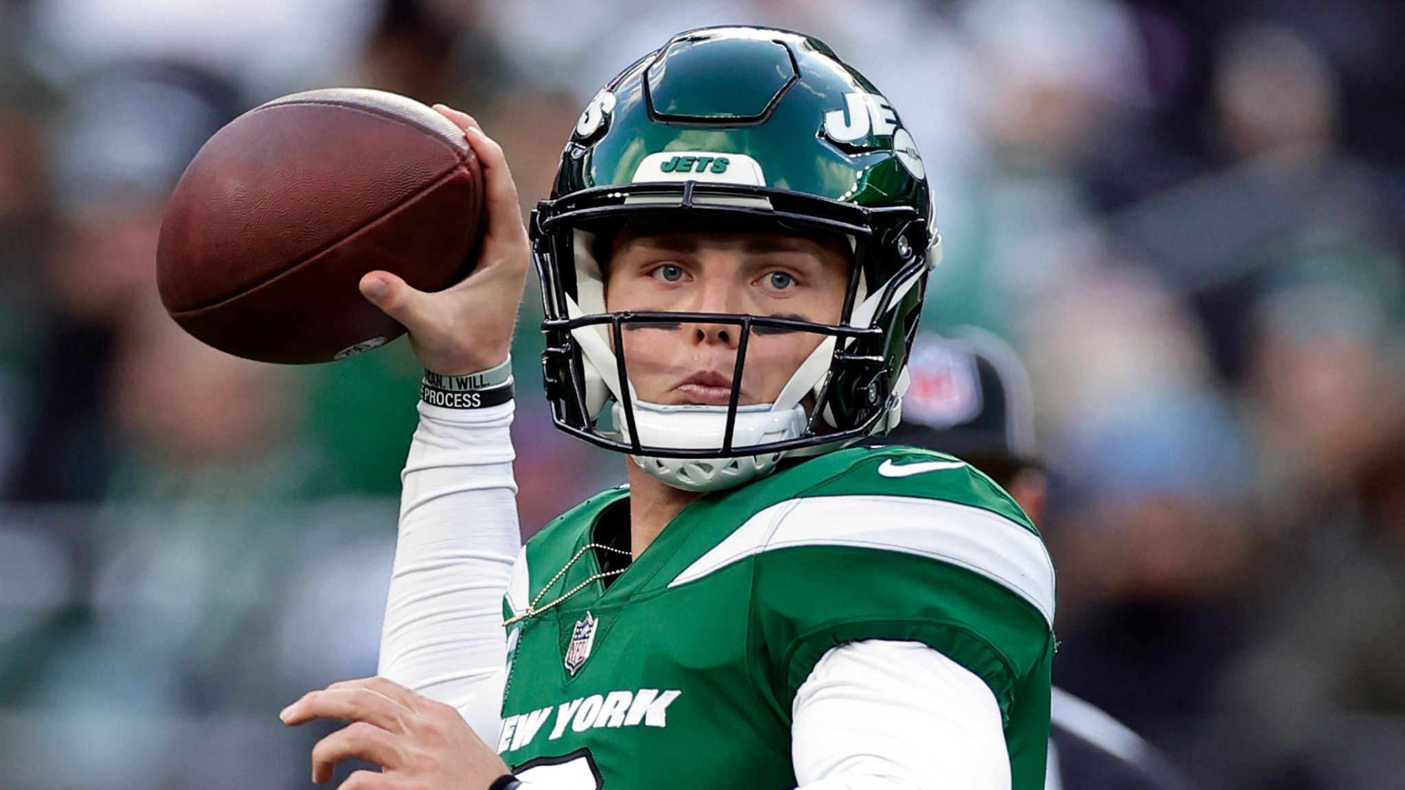 2048x1152 Zach Wilson: Jets QB to start versus Jaguars on Thursday night in key clash for playoff spots
