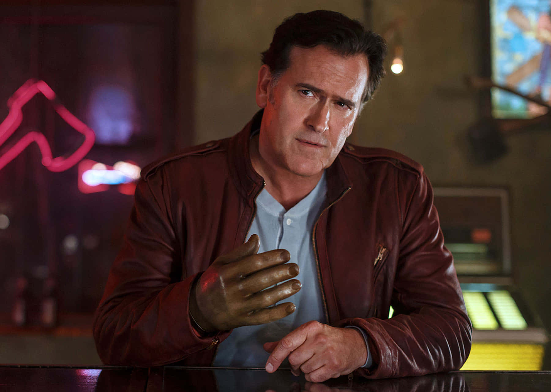 1800x1280 Bruce Campbell Wallpaper