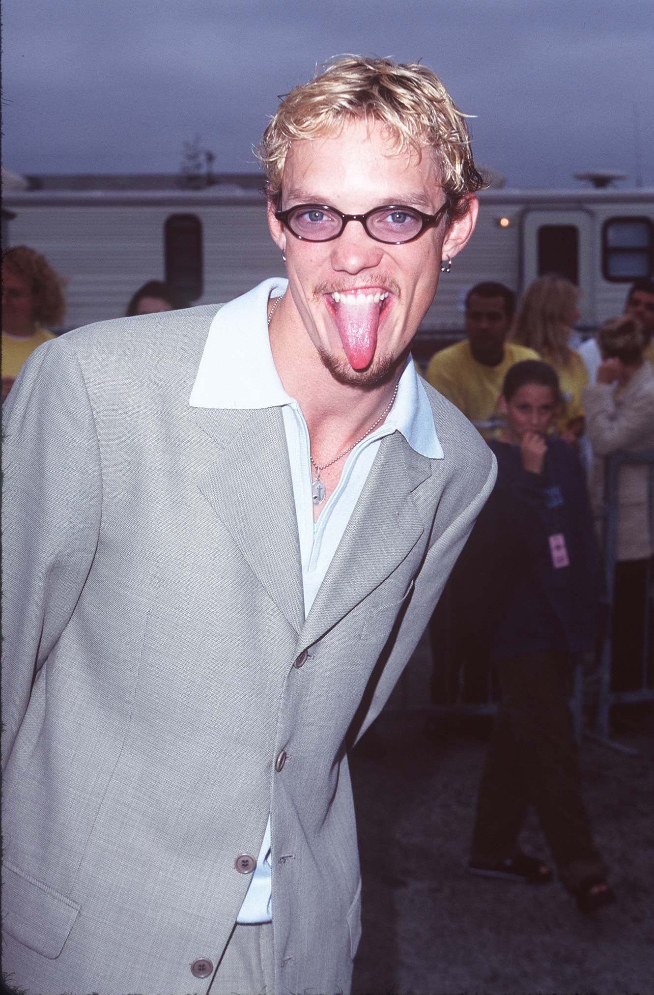 1331x2025 Matthew Lillard HD