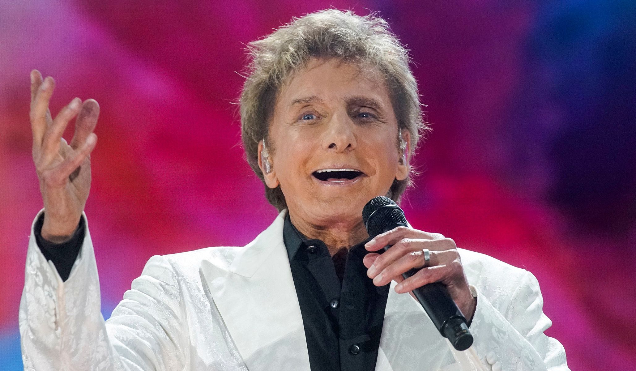2057x1200 Barry Manilow Wallpaper