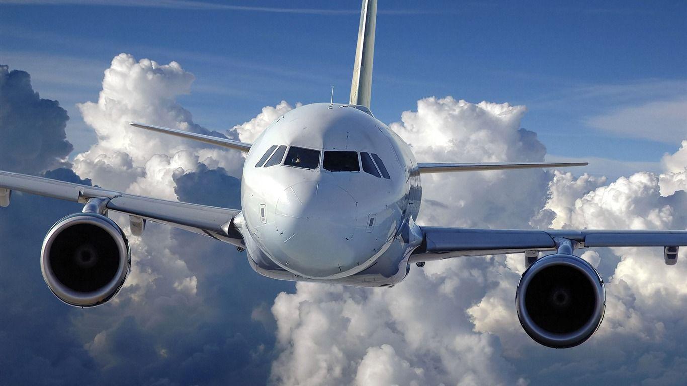 1366x768 Aircraft Wallpaper HD