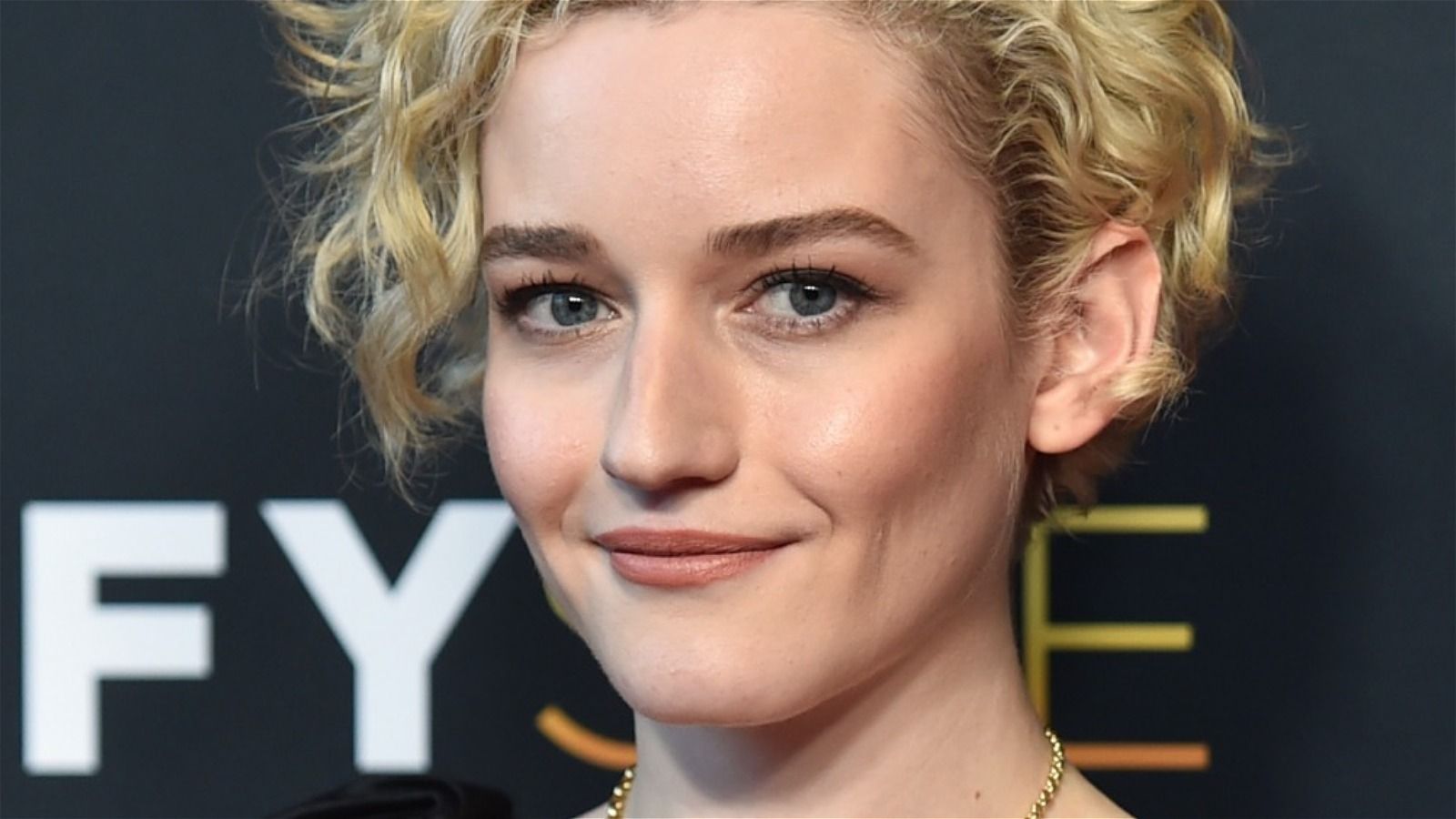 1600x900 The Transformation Of Julia Garner From Childhood To 28 Years Old