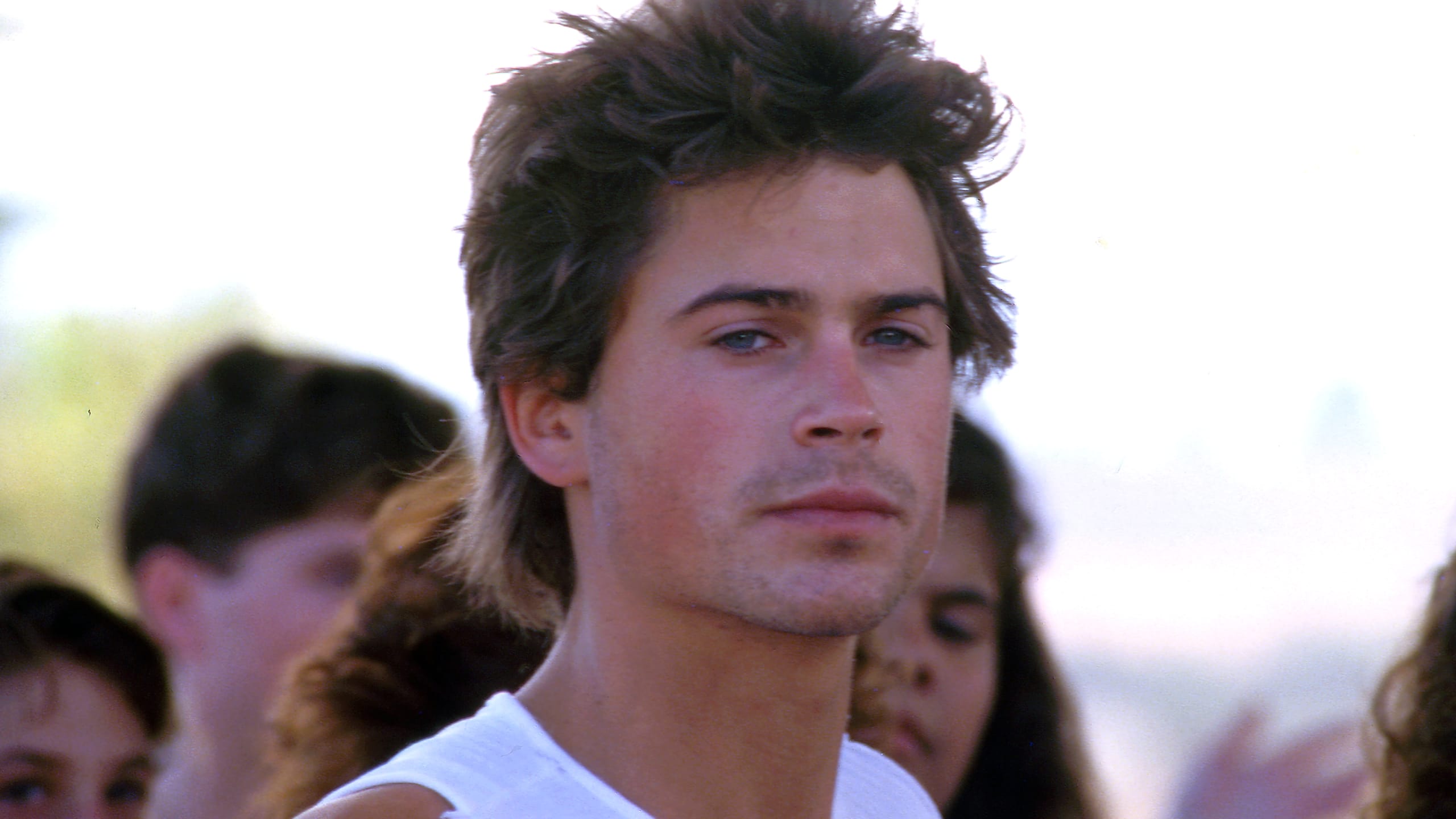 2560x1440 Rob Lowe Reveals His Favorite Scene From Iconic '80s Movie 'St. Elmo's Fire''s Journal