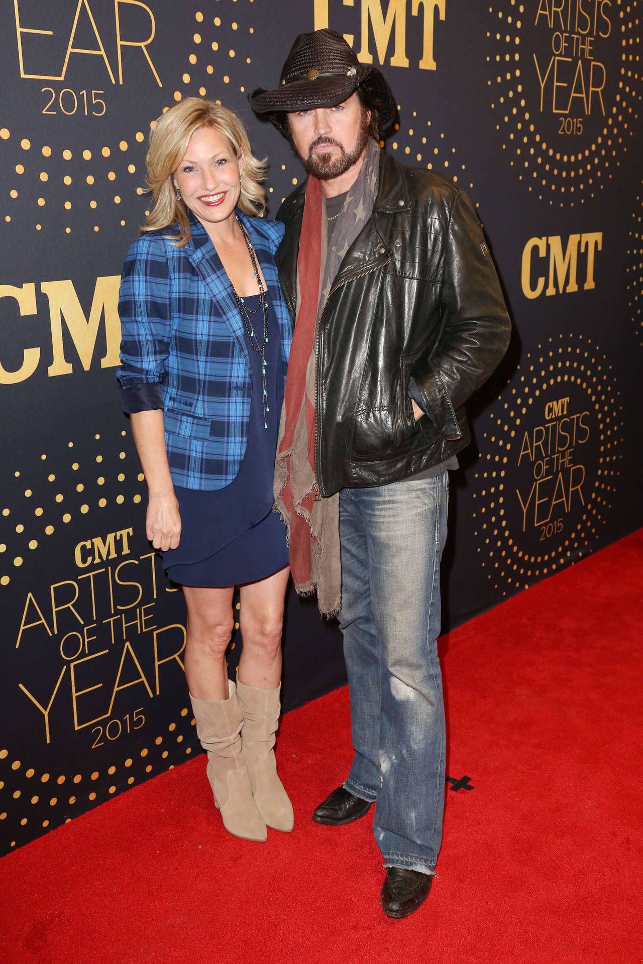1280x1920 Download Joey Lauren Adams And Billy Ray Cyrus Wallpaper