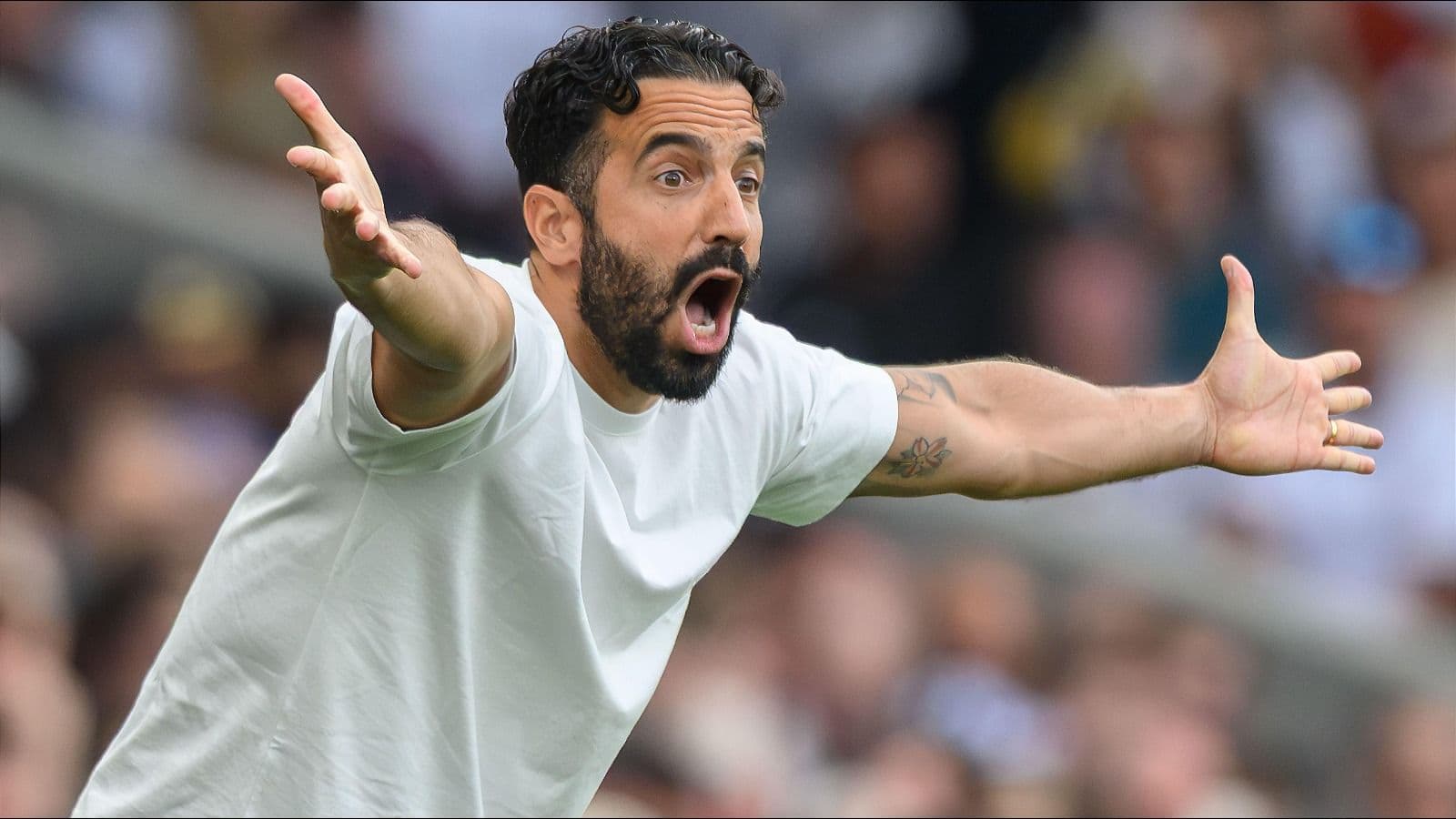 1600x900 Vodacom Soccer. News. Ruben Amorim slams Man Utd's 'retreat' in Fulham draw