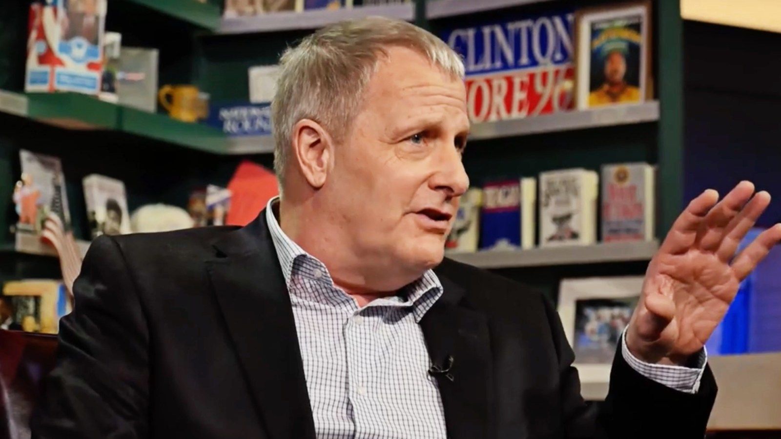 1600x900 See Jeff Daniels Revive 'Newsroom' Anchor to Talk Trump, Hillary