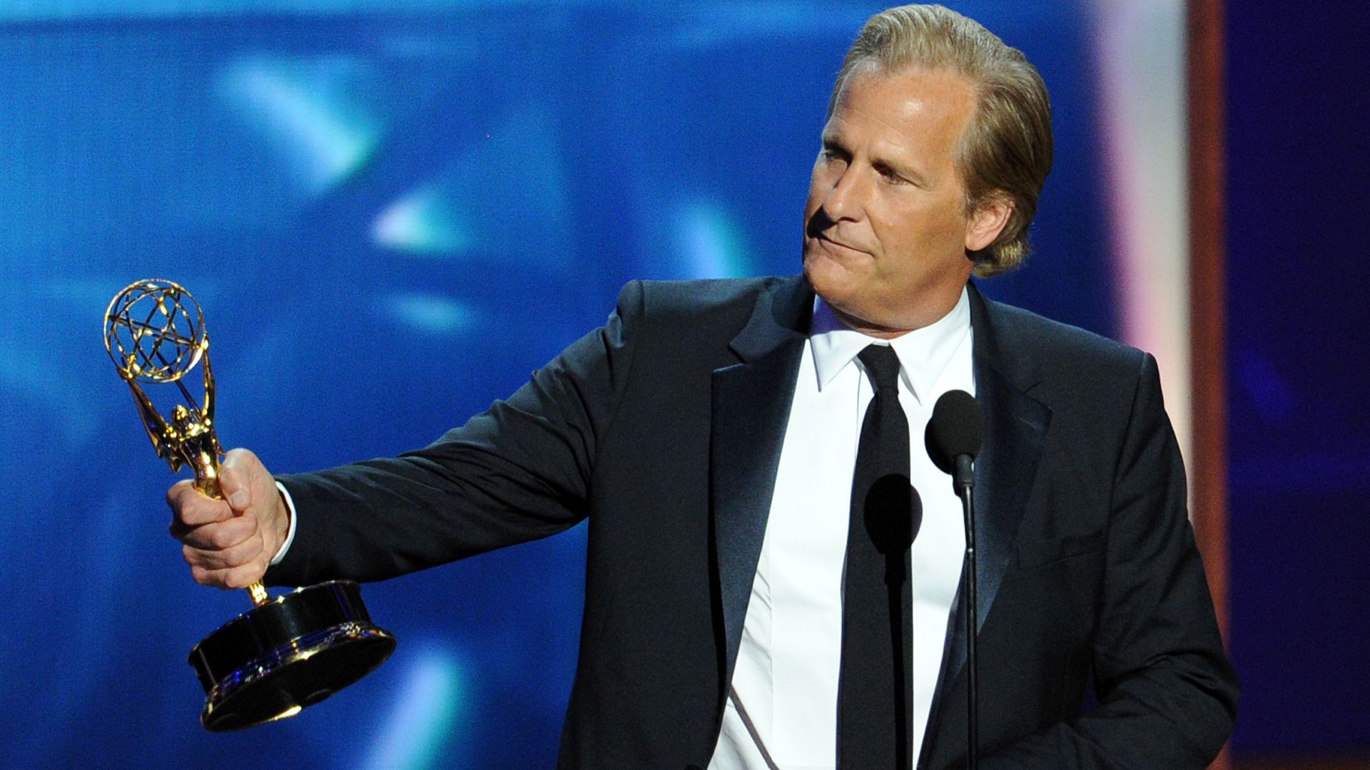 1920x1080 Emmy Awards: Jeff Daniels of The Newsroom wins