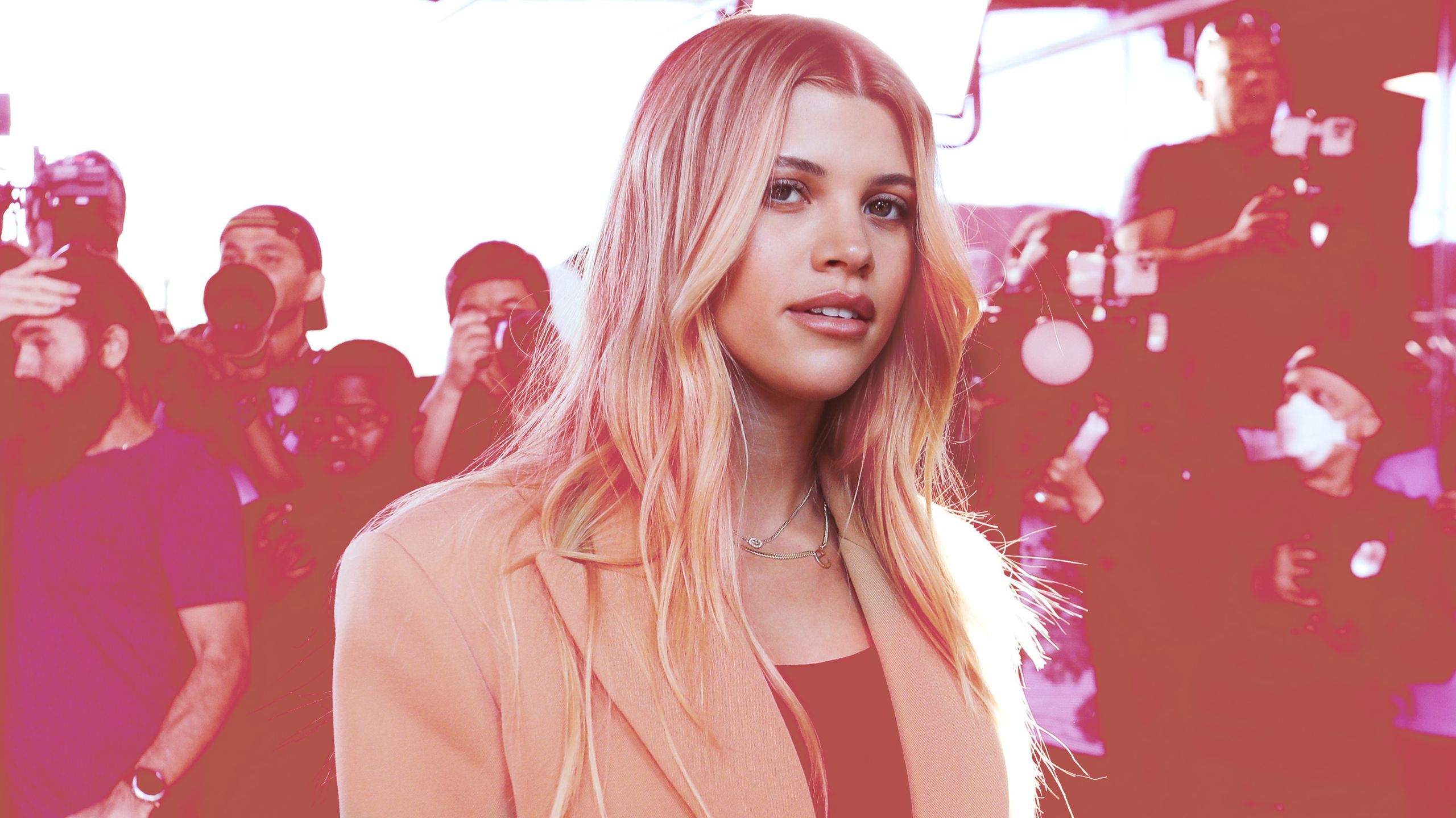 2560x1440 Here's Every Makeup Product Sofia Richie Wore on Her Wedding Day